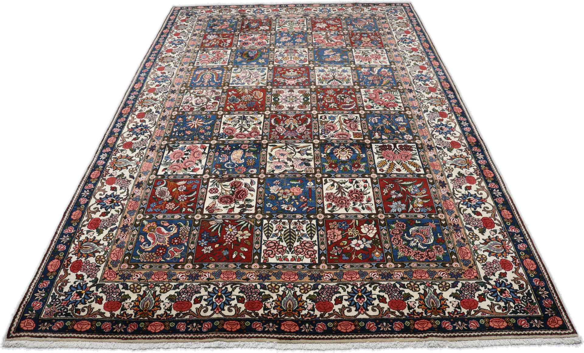 Handgeknüpfter Bakhtiari Perserteppich 208 × 312 cm