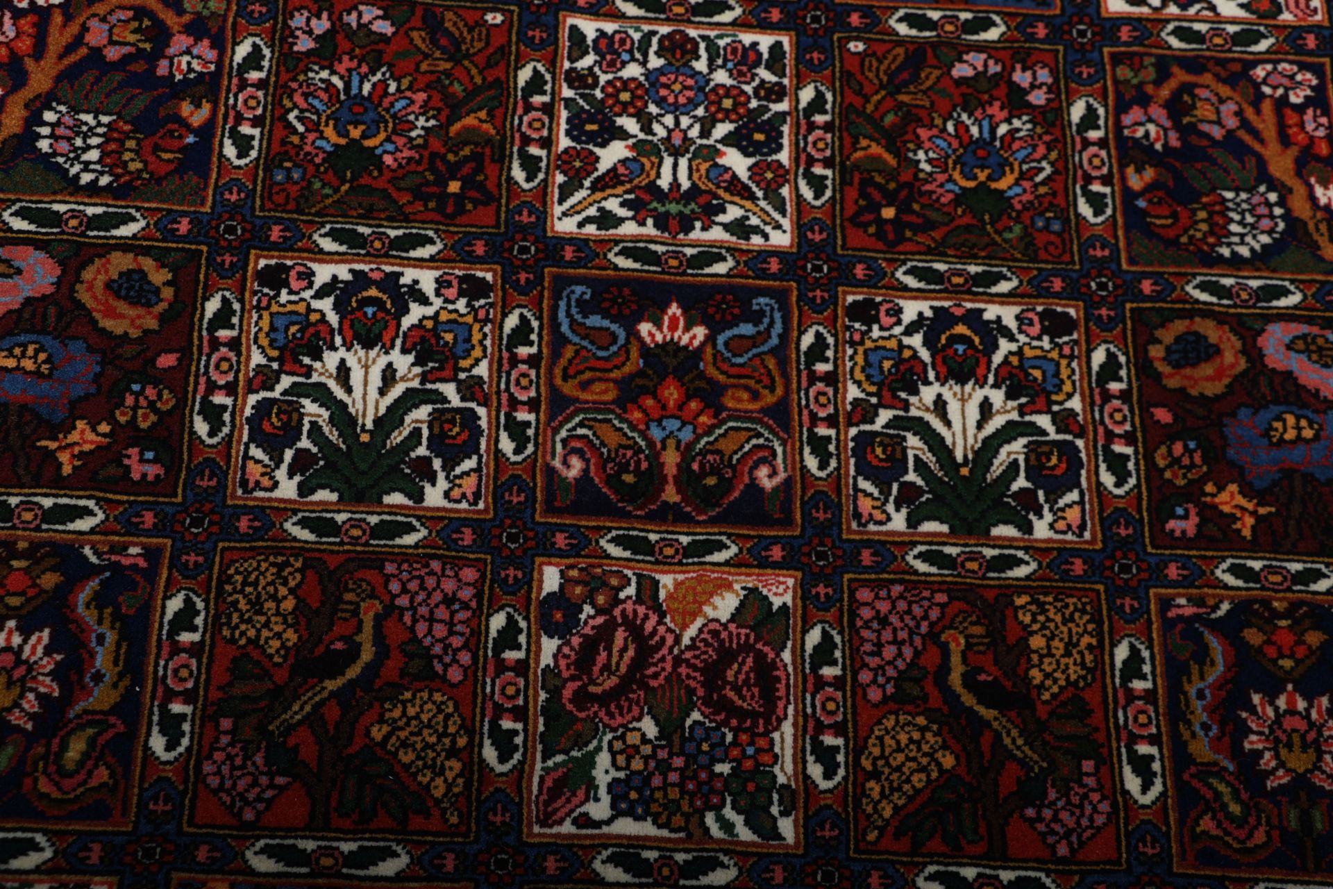 Bakhtiari Perserteppich aus Iran, 197 × 296 cm