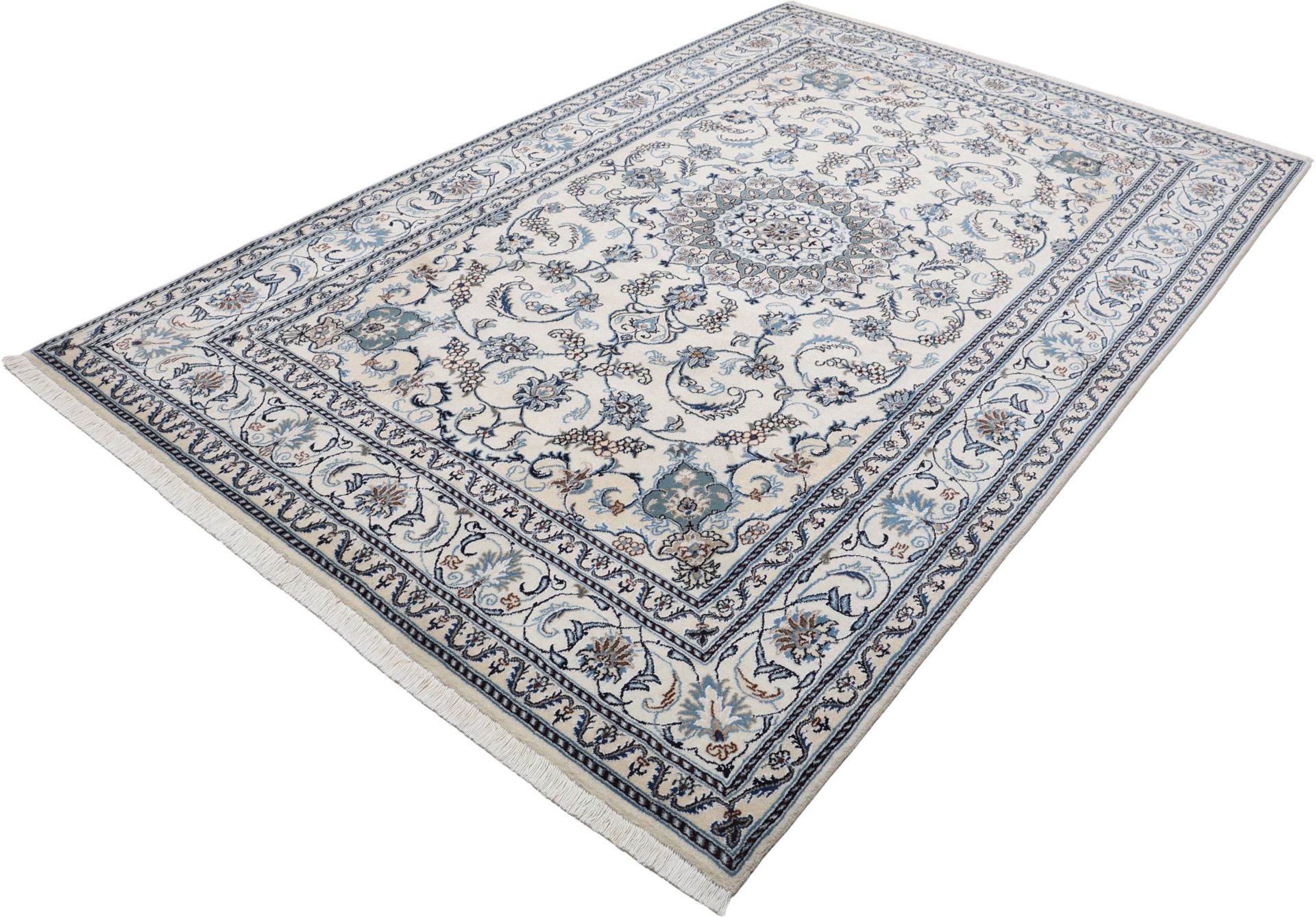 Nain Perserteppich aus Iran, 196 × 297 cm