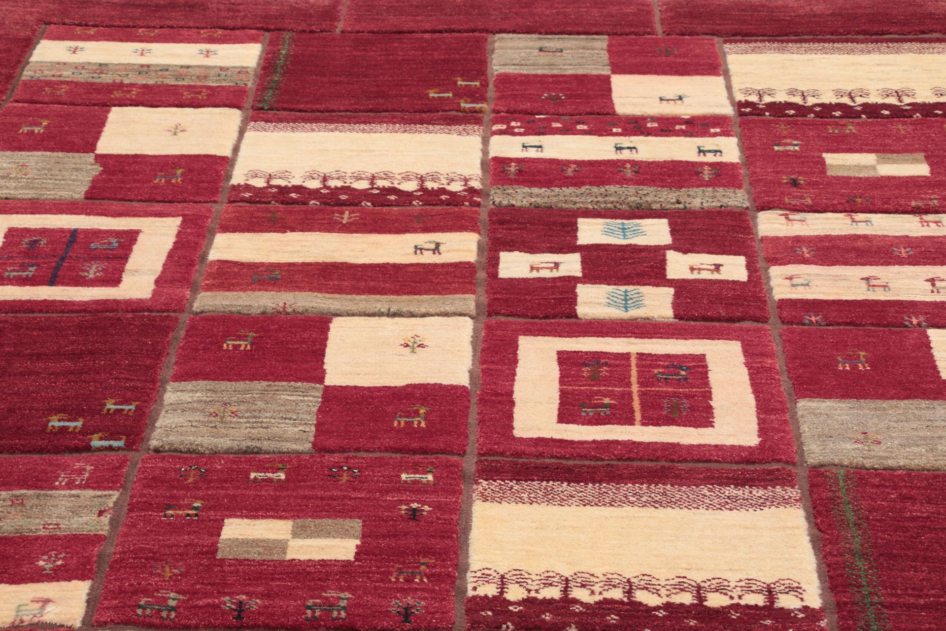 perserteppich-gabbeh-204-x-305-cm-schurwolle-handgeknupft-weich-7 Gabbeh Perserteppich aus Iran, 204 × 305 cm