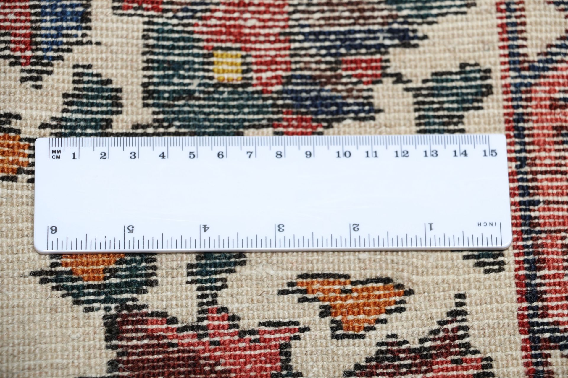 Bakhtiari Perserteppich 220 × 300 cm aus Wolle, handgeknüpft
