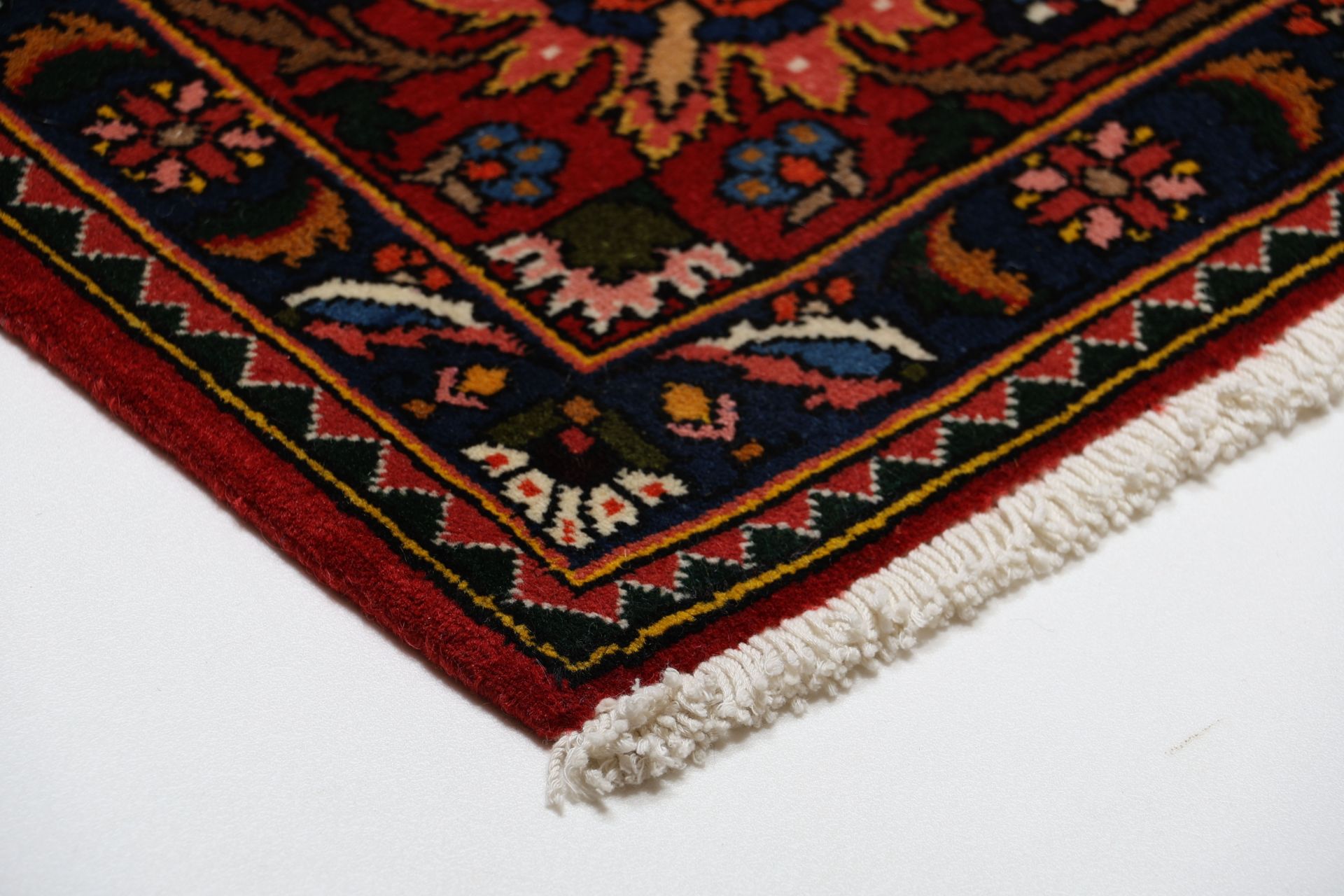 Handgeknüpfter Bakhtiari Perserteppich, 207 × 320 cm, Wolle