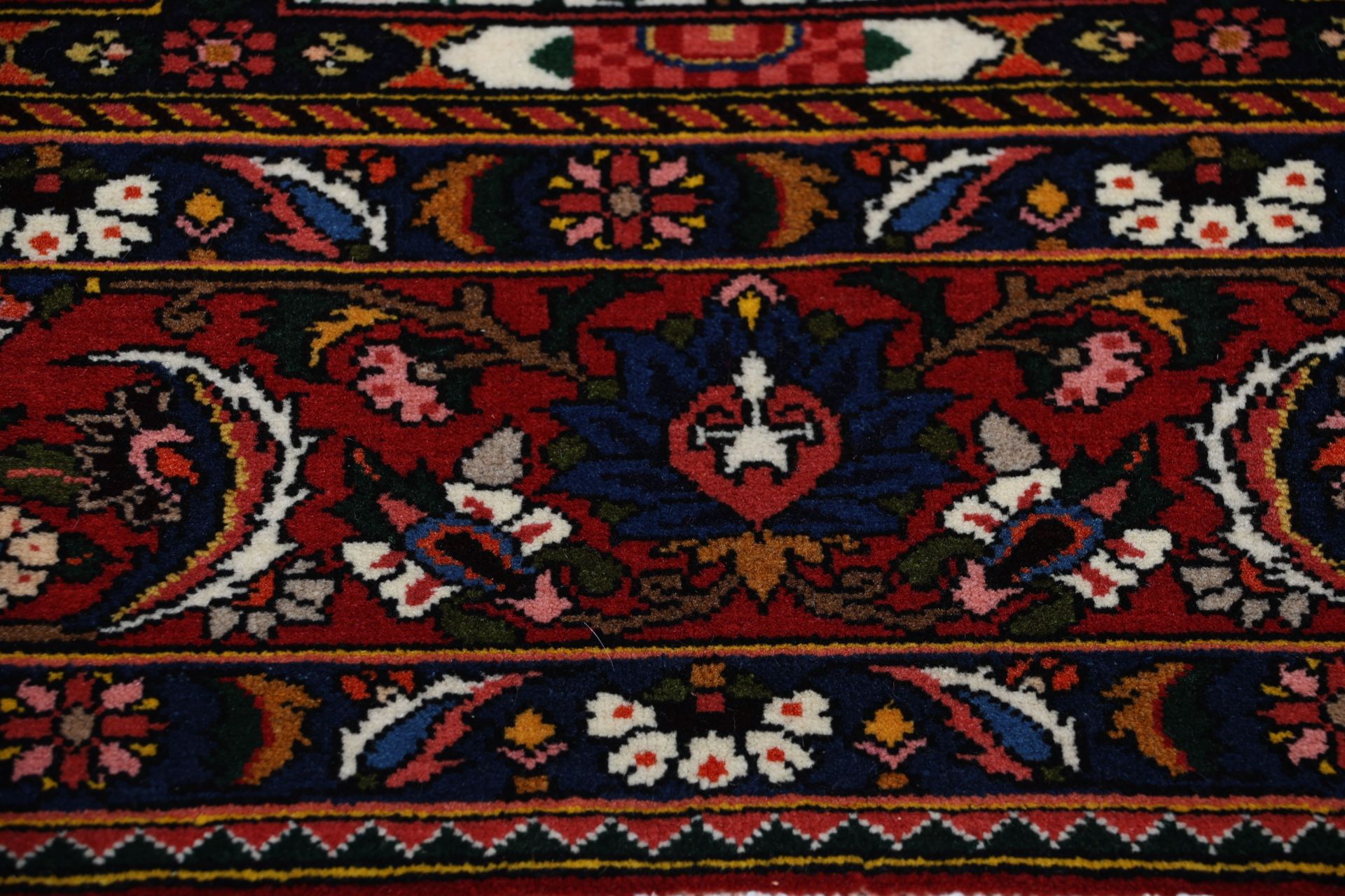 Handgeknüpfter Bakhtiari Perserteppich, 207 × 320 cm, Wolle