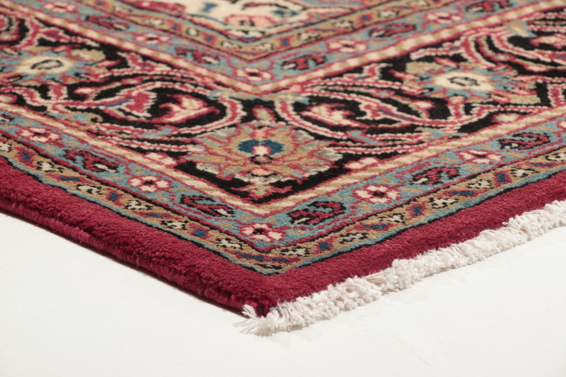 Perserteppich aus Iran, 220 × 324 cm