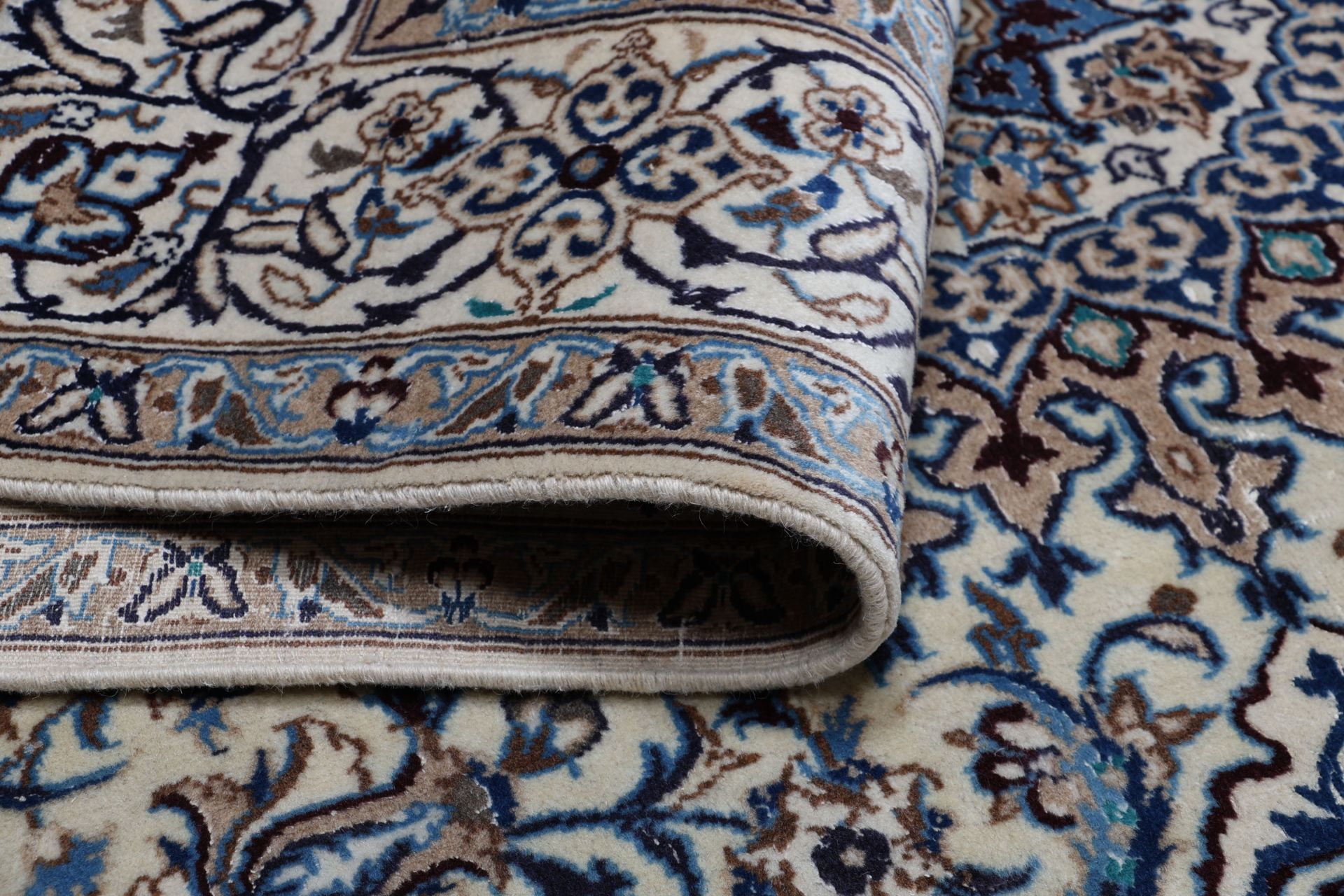 perserteppich-nain-198-x-298-cm-schurwolle-handgeknupft-exklusiv-9 Nain Perserteppich aus Iran, 198 × 298 cm