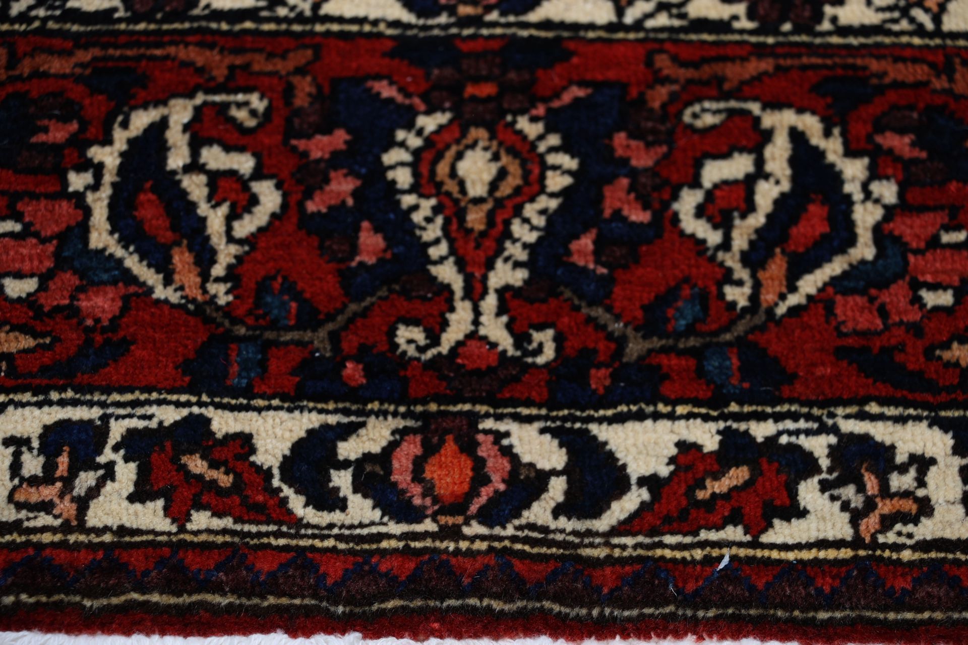 Bakhtiari Perserteppich aus Iran, 212 × 318 cm