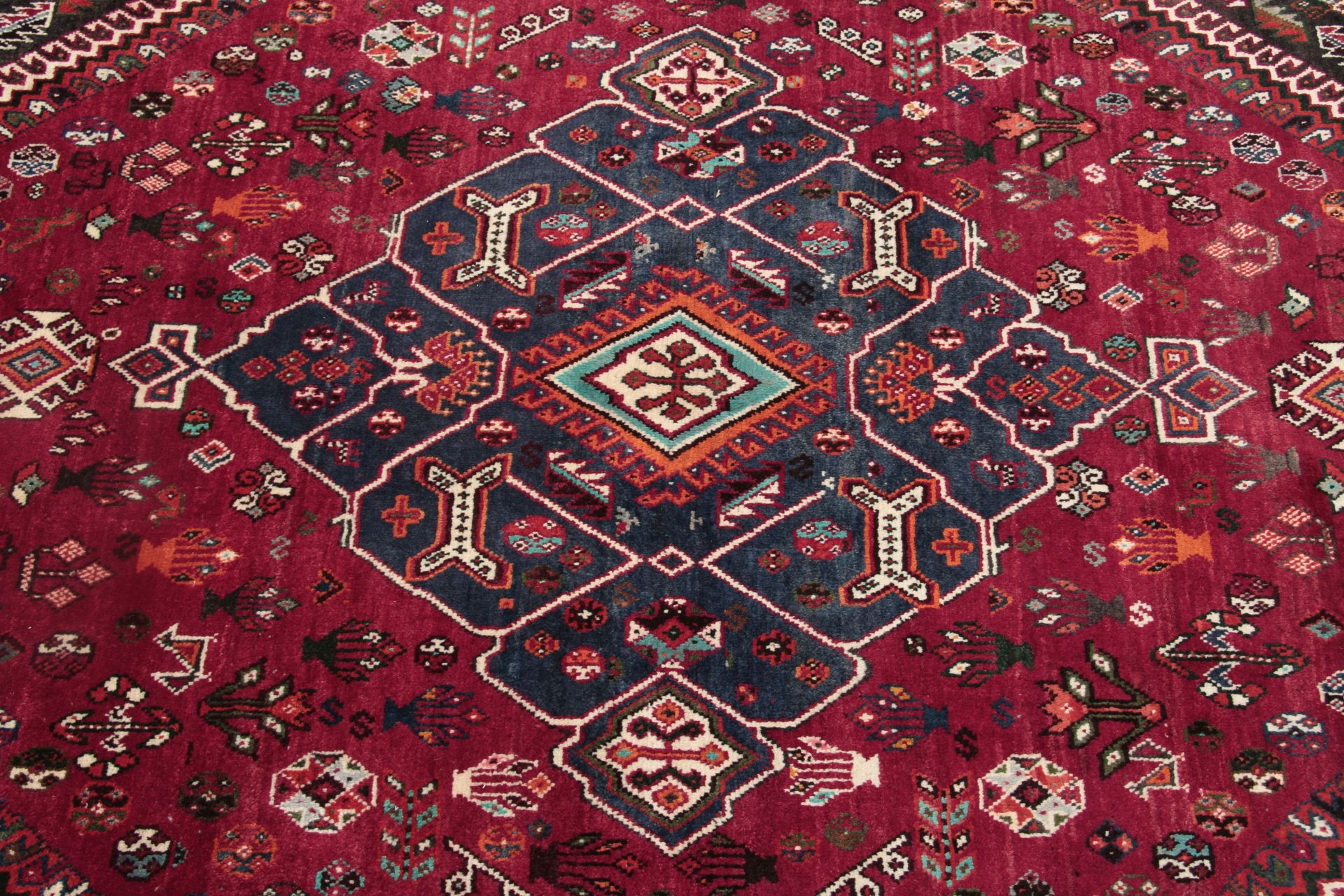 Qashqai Perserteppich 177 × 275 cm aus Wolle, handgeknüpft