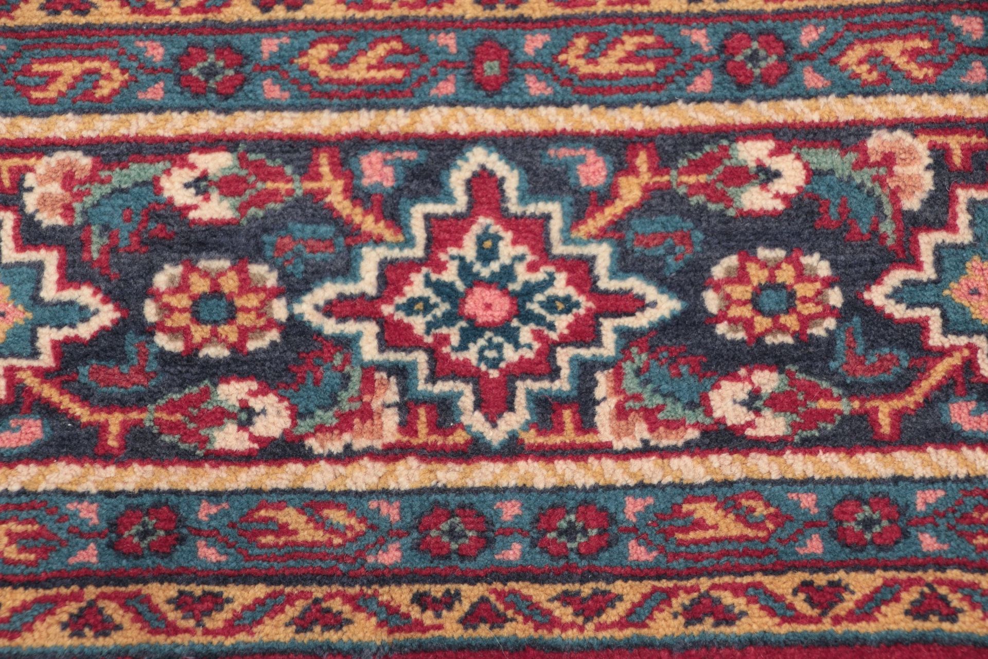 Handgeknüpfter Perserteppich 208 × 307 cm
