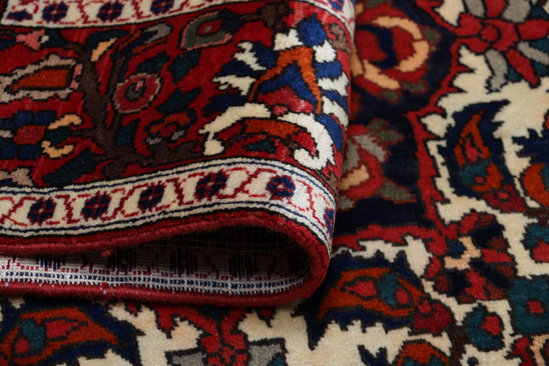 Bakhtiari Perserteppich aus Iran, 200 × 315 cm