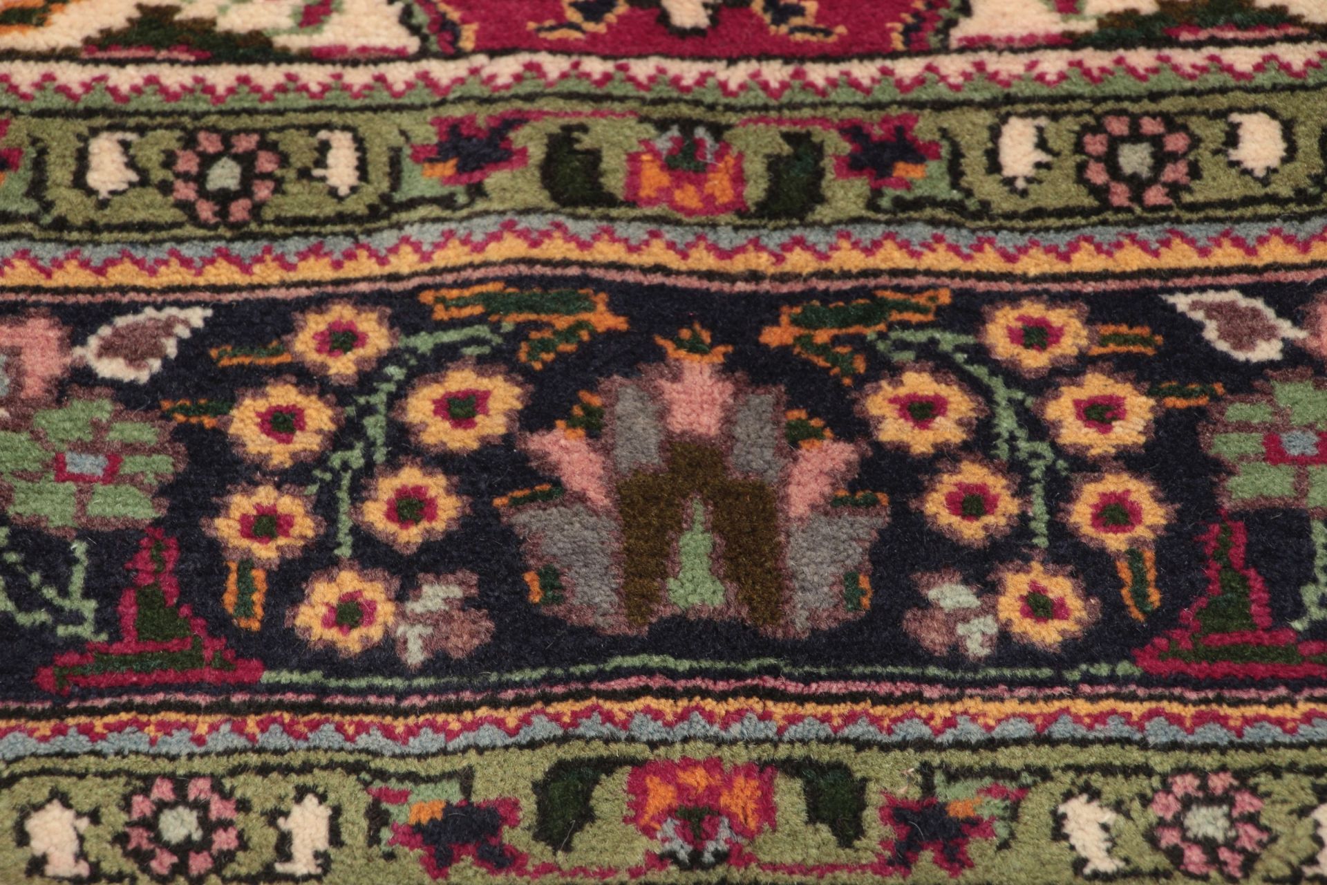 Täbriz Perserteppich aus Iran, 214 × 300 cm
