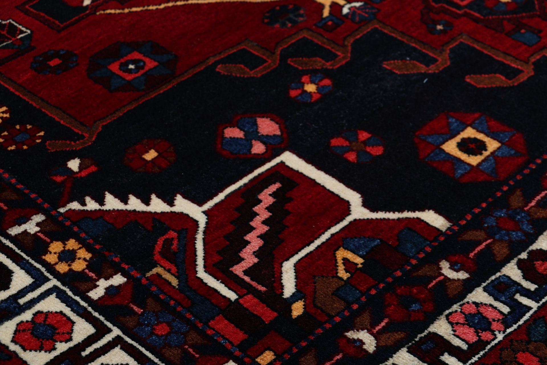 Handgeknüpfter Bakhtiari Perserteppich, 210 × 290 cm, Wolle