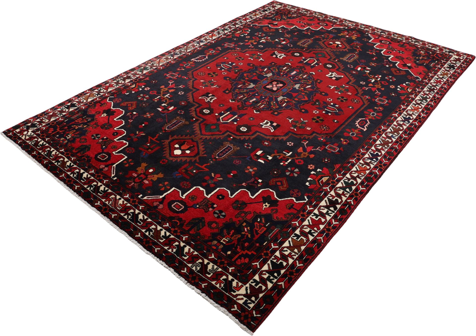 Bakhtiari Perserteppich 210 × 320 cm aus Wolle, handgeknüpft