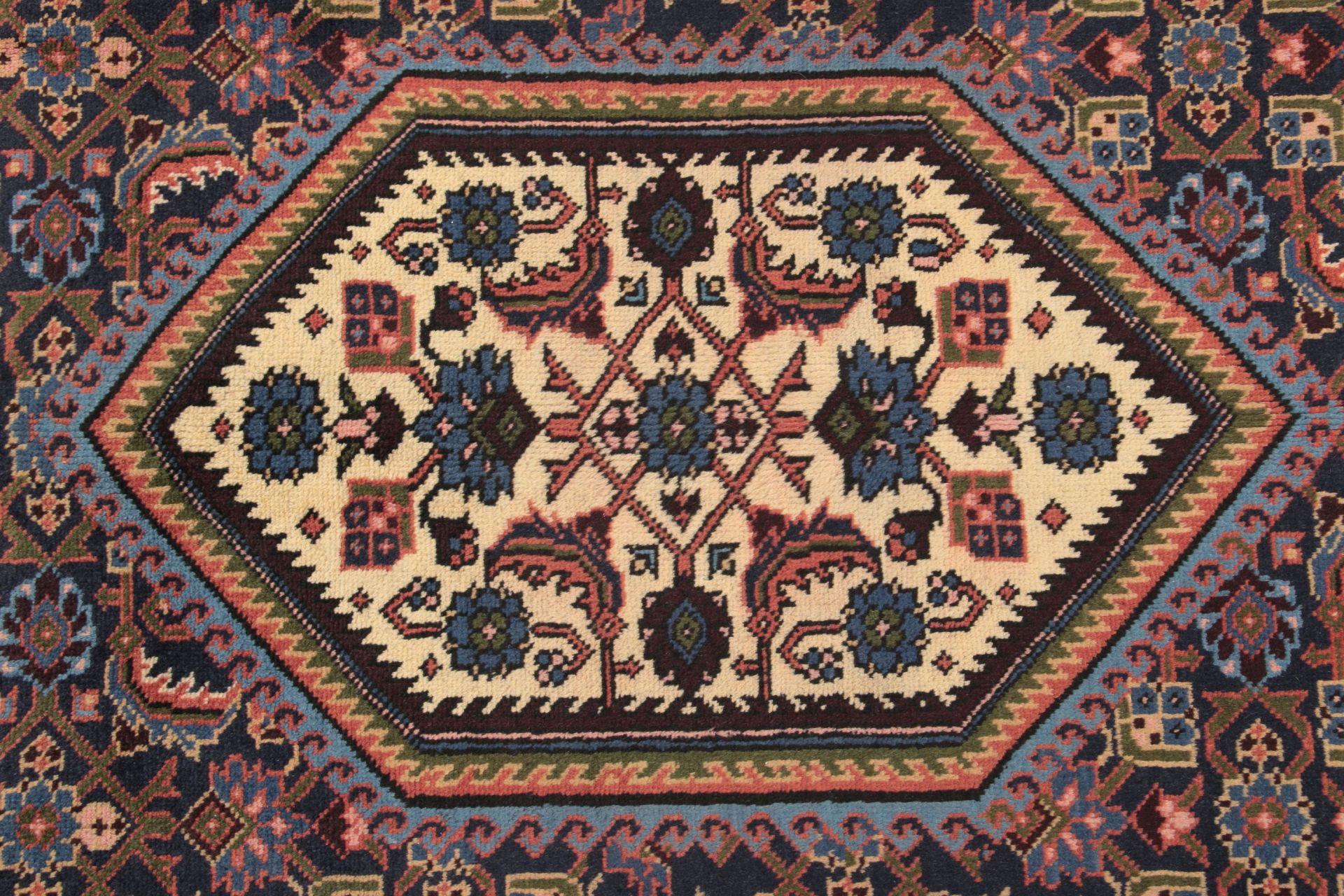 Ardebil Perserteppich aus Iran, 200 × 290 cm
