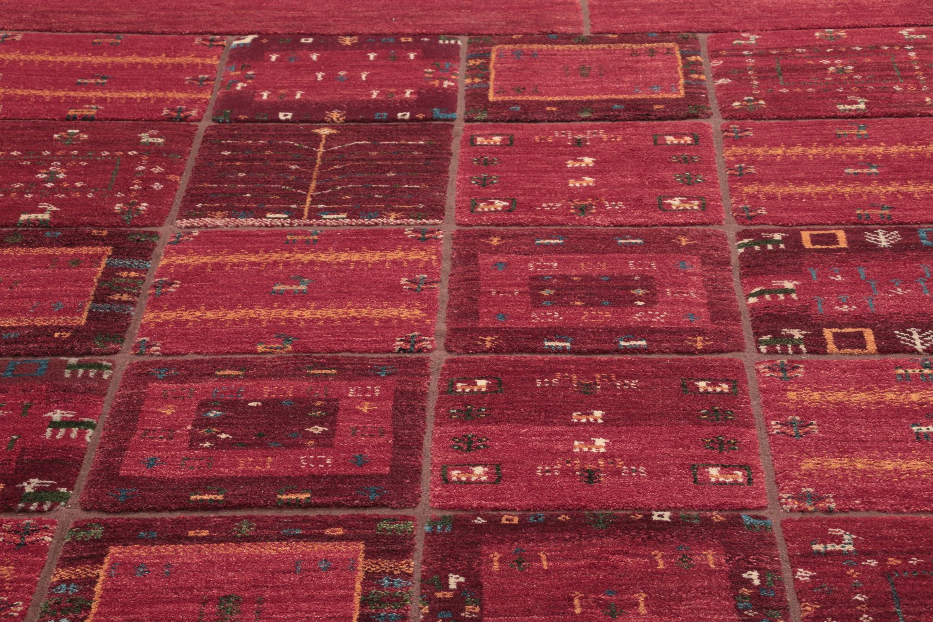 perserteppich-gabbeh-208-x-307-cm-schurwolle-handgeknupft-weich-3 Handgeknüpfter Gabbeh Perserteppich, 208 × 307 cm, Wolle