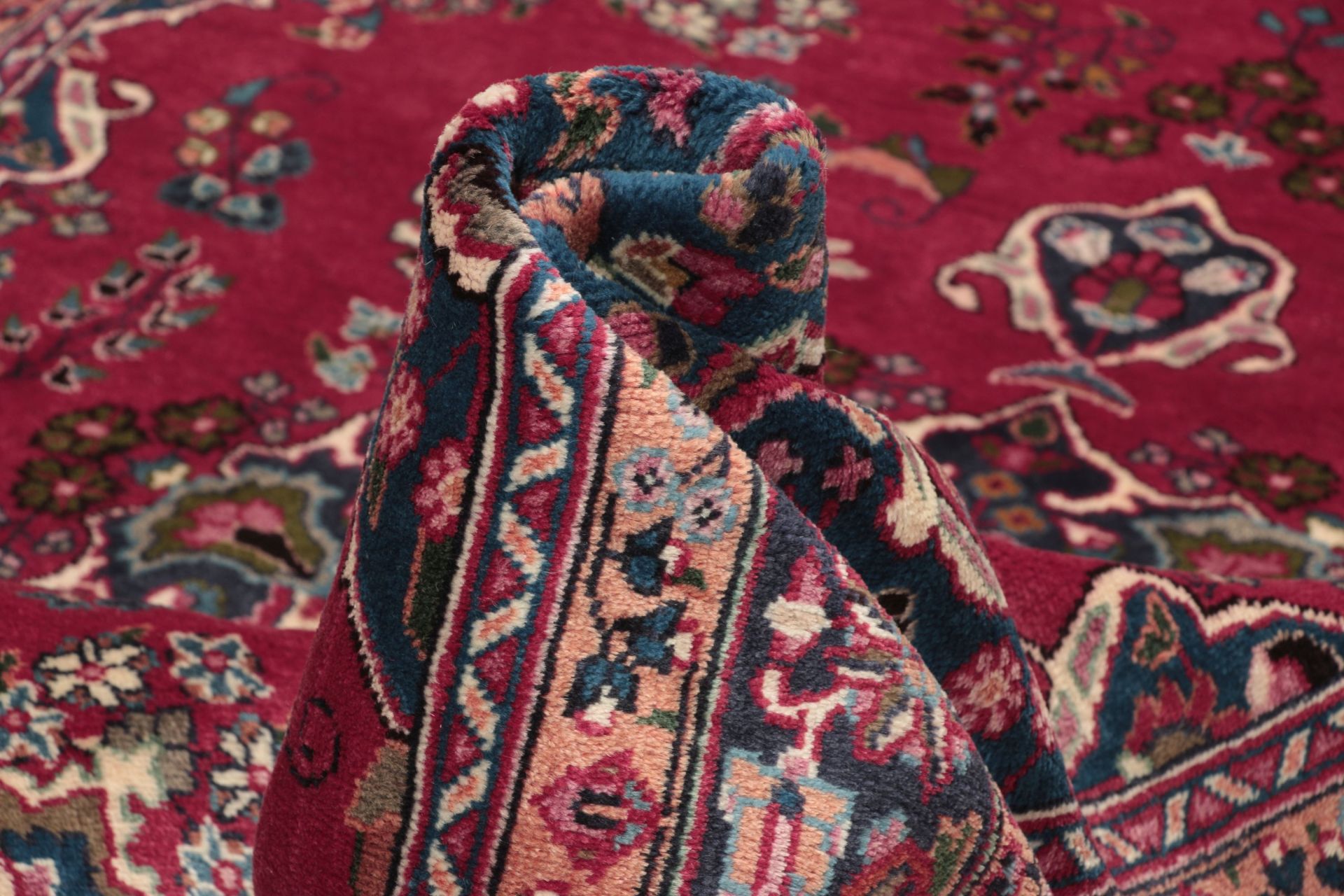 Mashhad Perserteppich aus Iran, 192 × 287 cm