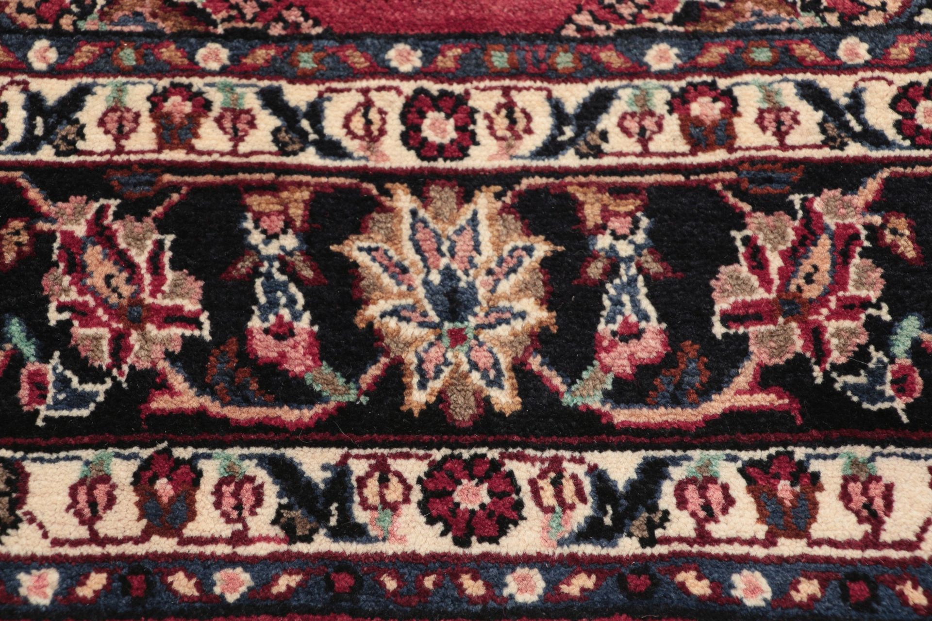 Handgeknüpfter Perserteppich 210 × 312 cm