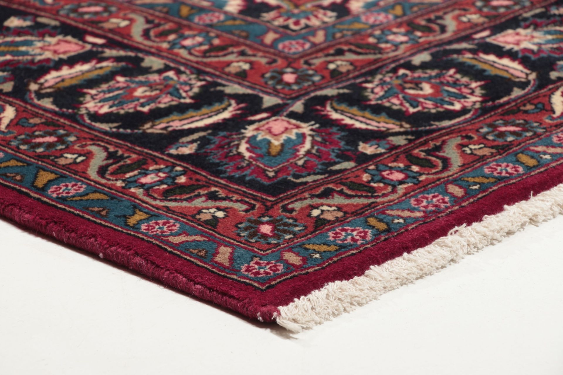 Mashhad Perserteppich 196 × 286 cm aus Wolle, handgeknüpft