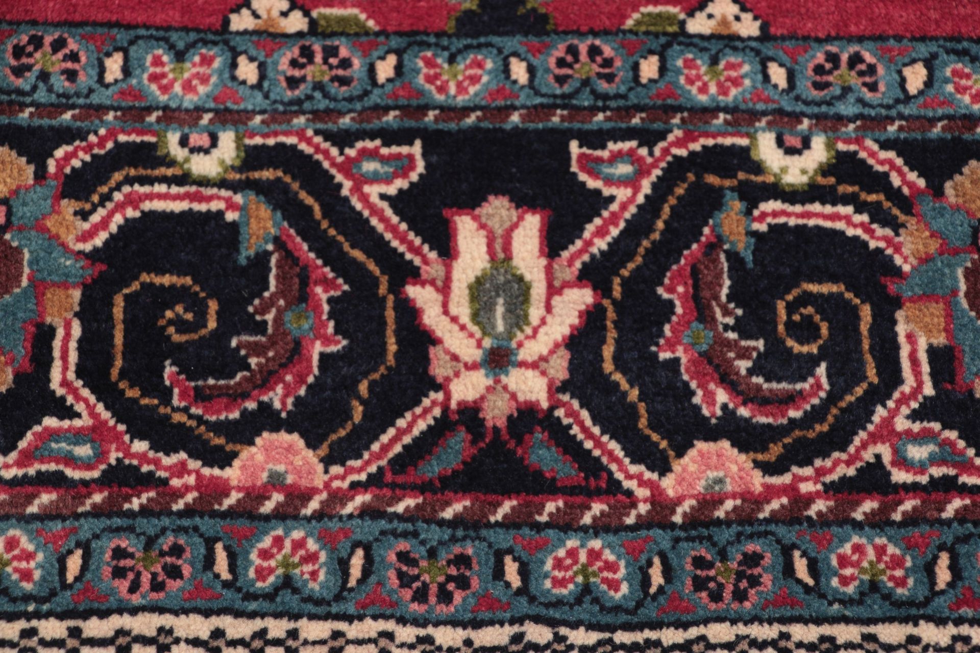 Perserteppich aus Iran, 202 × 313 cm