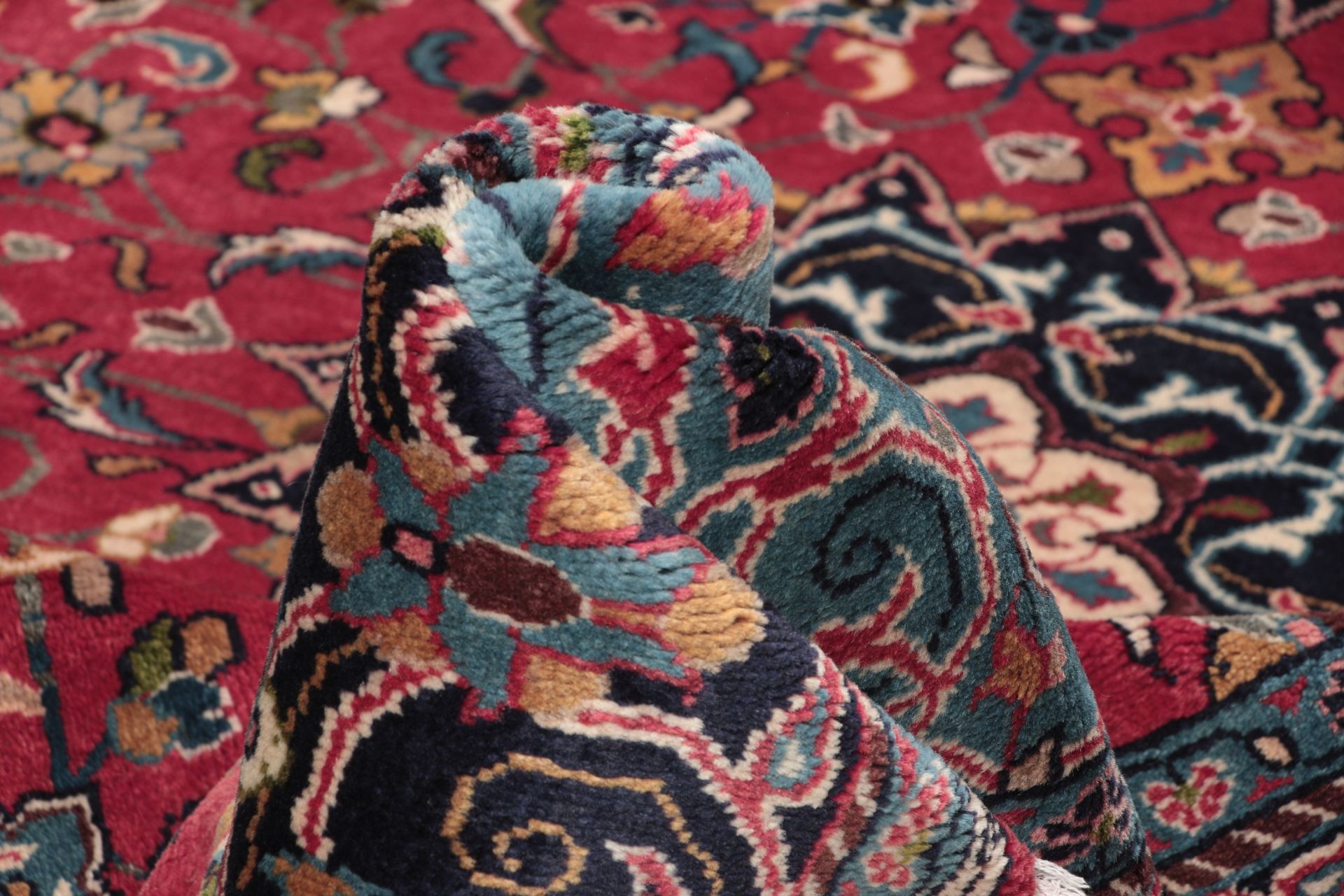 Perserteppich aus Iran, 202 × 313 cm