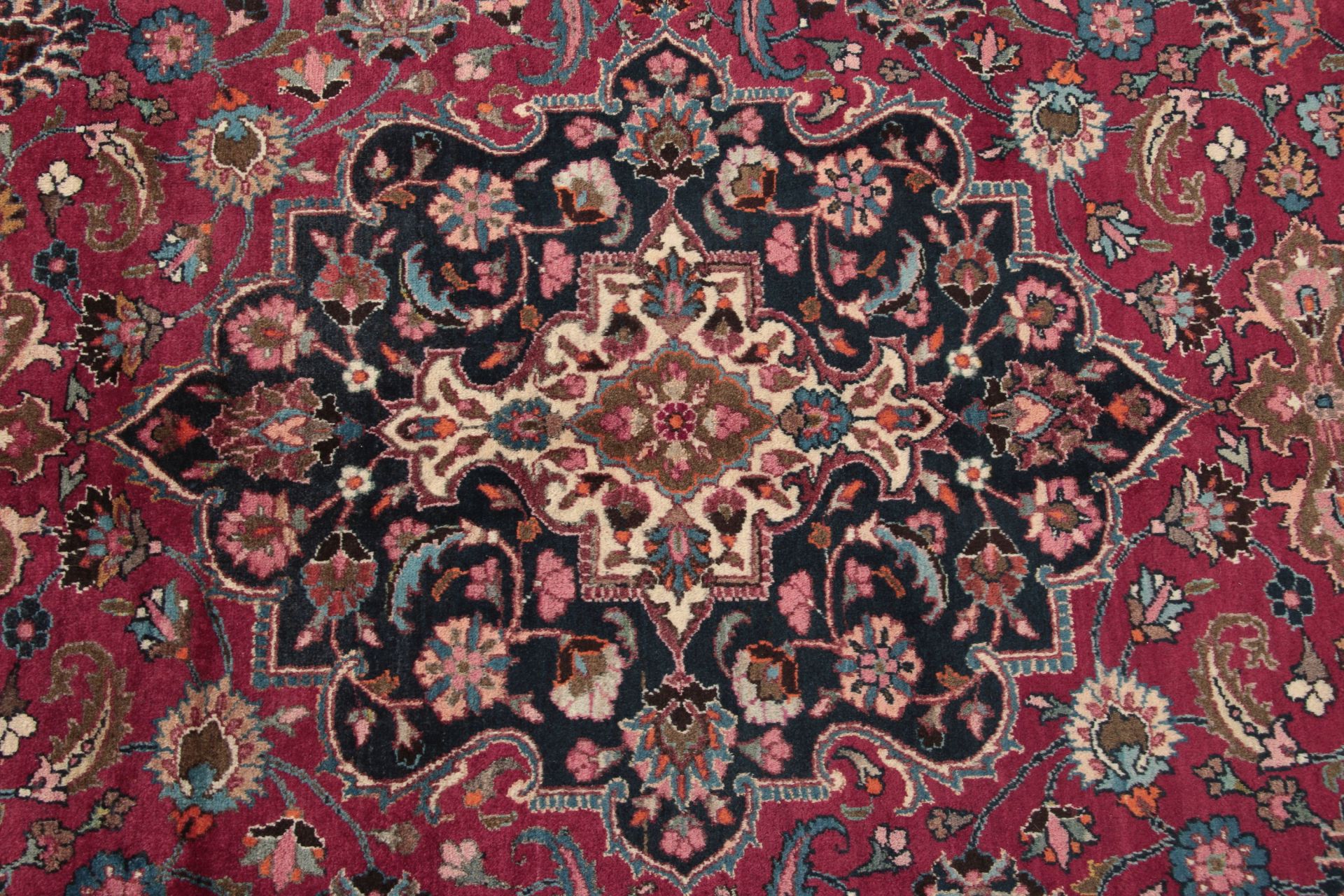 Mashhad Perserteppich 208 × 300 cm aus Wolle, handgeknüpft