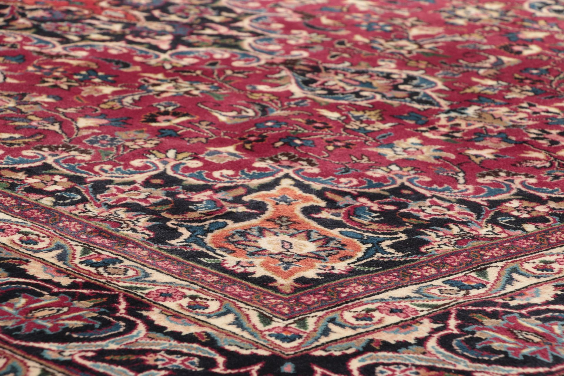 Mashhad Perserteppich 200 × 293 cm aus Wolle, handgeknüpft