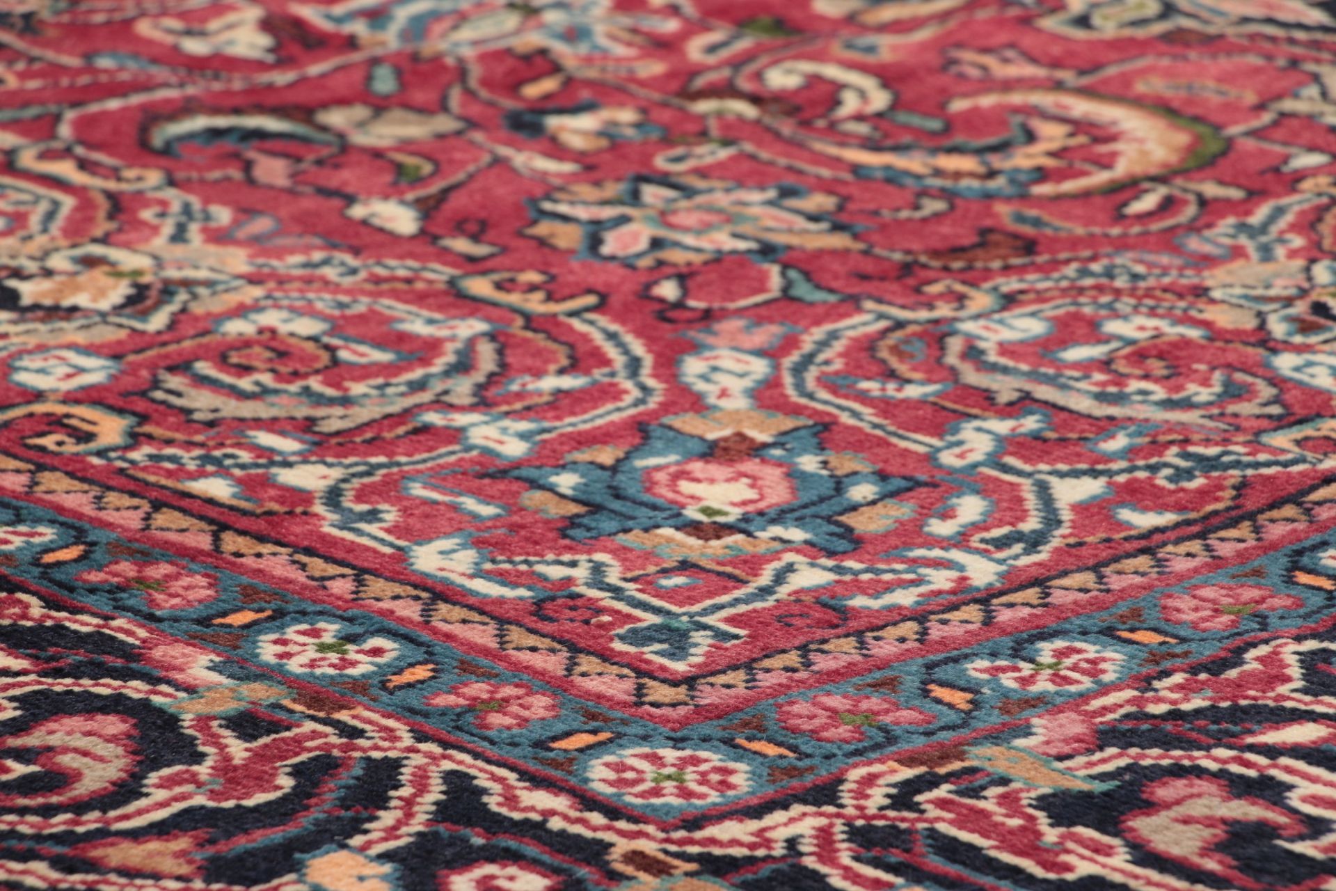 Handgeknüpfter Hamadan Perserteppich 212 × 320 cm