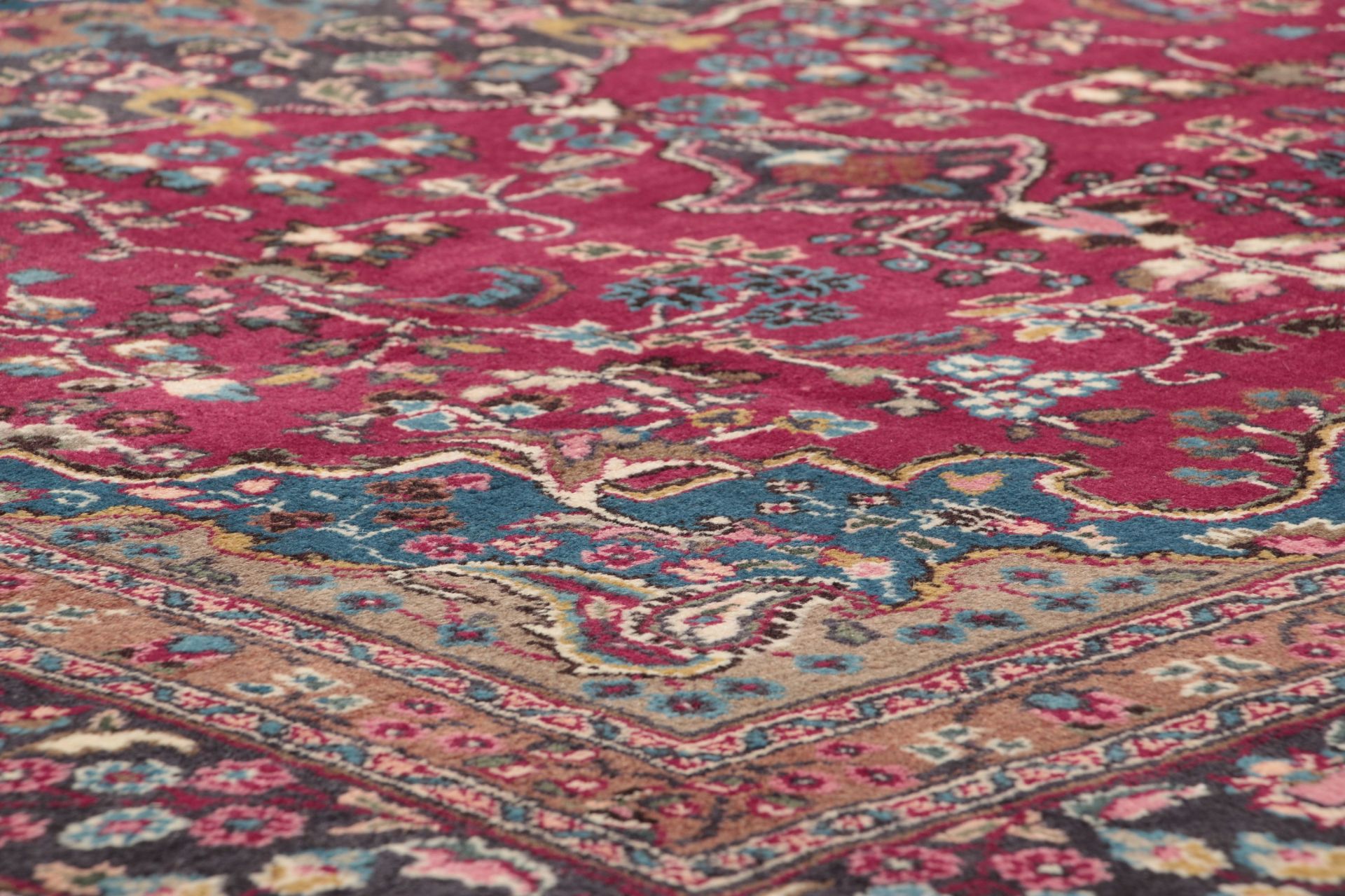 Handgeknüpfter Mashhad Perserteppich 205 × 290 cm