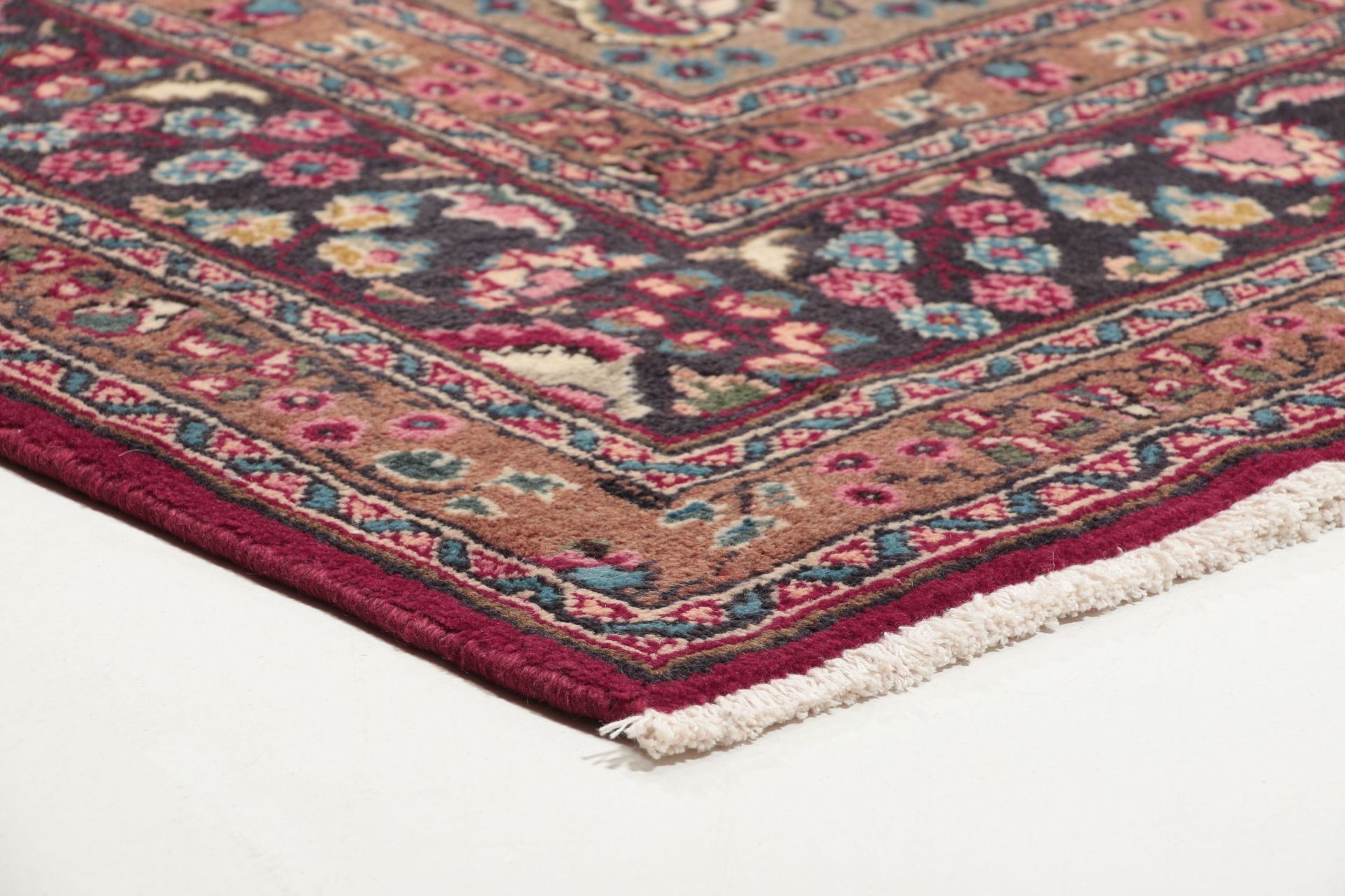 Handgeknüpfter Mashhad Perserteppich 205 × 290 cm