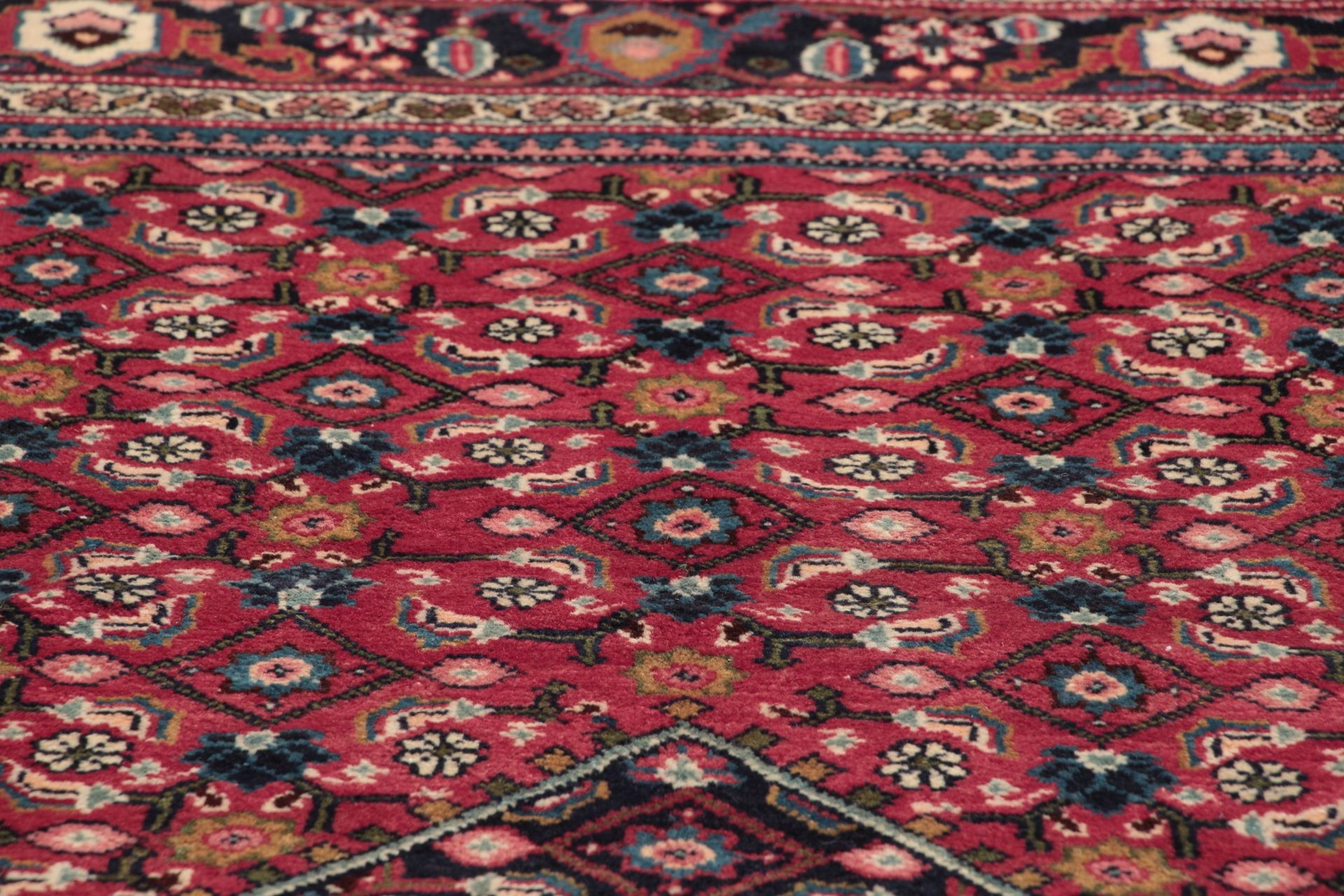 Perserteppich 217 × 315 cm aus Wolle, handgeknüpft