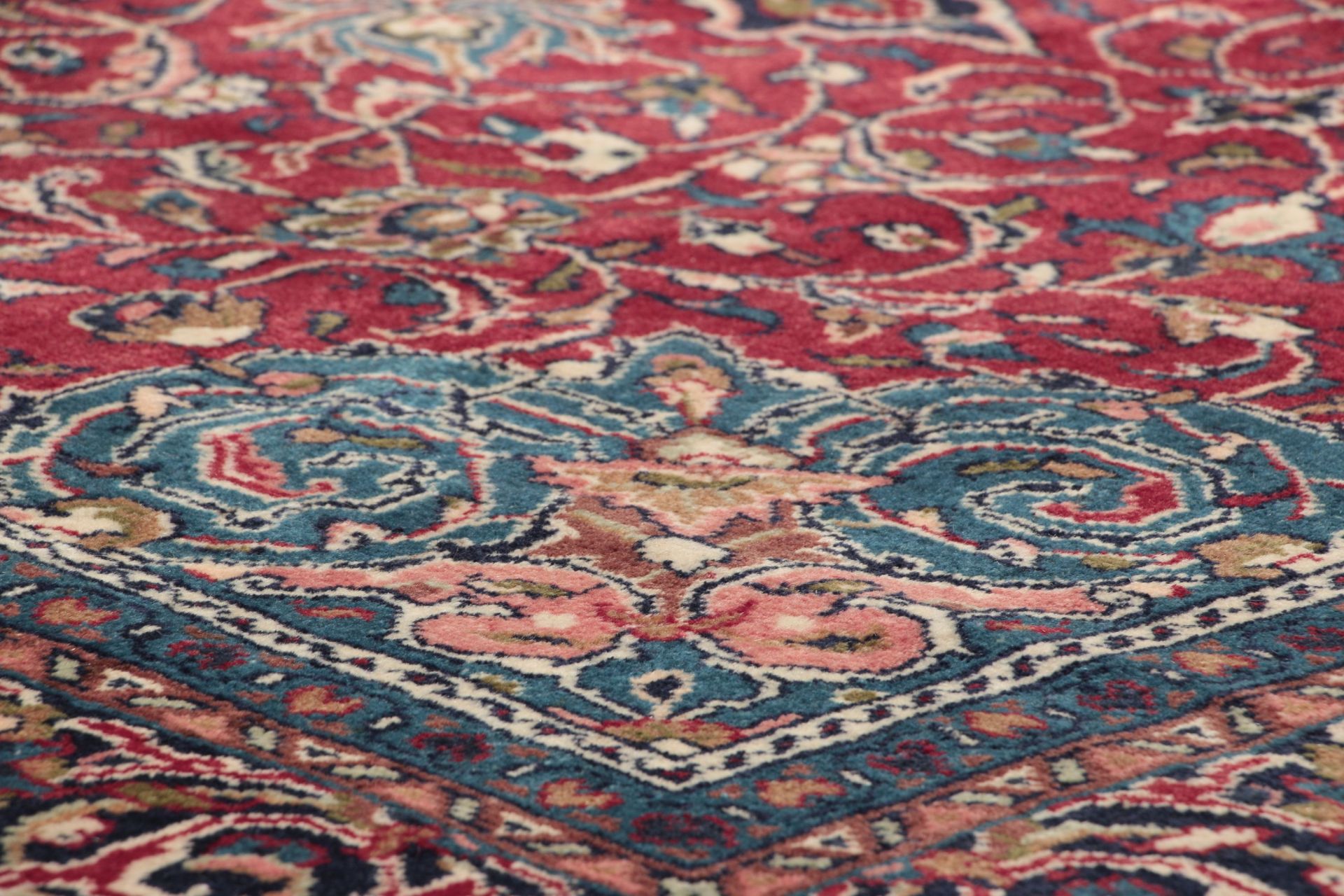 Perserteppich aus Iran, 200 × 309 cm