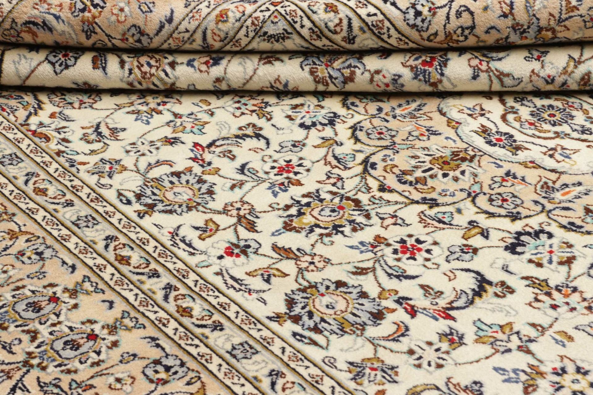 Kashan Perserteppich aus Iran, 205 × 319 cm