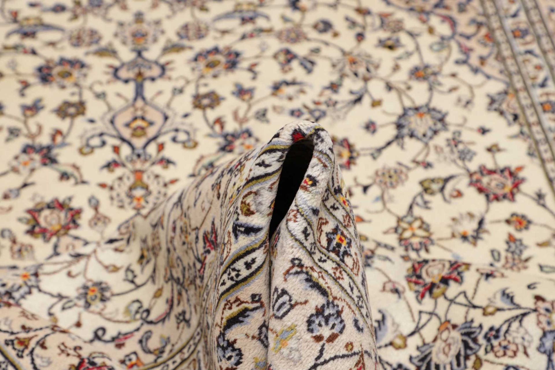 Kashan Perserteppich aus Iran, 201 × 306 cm