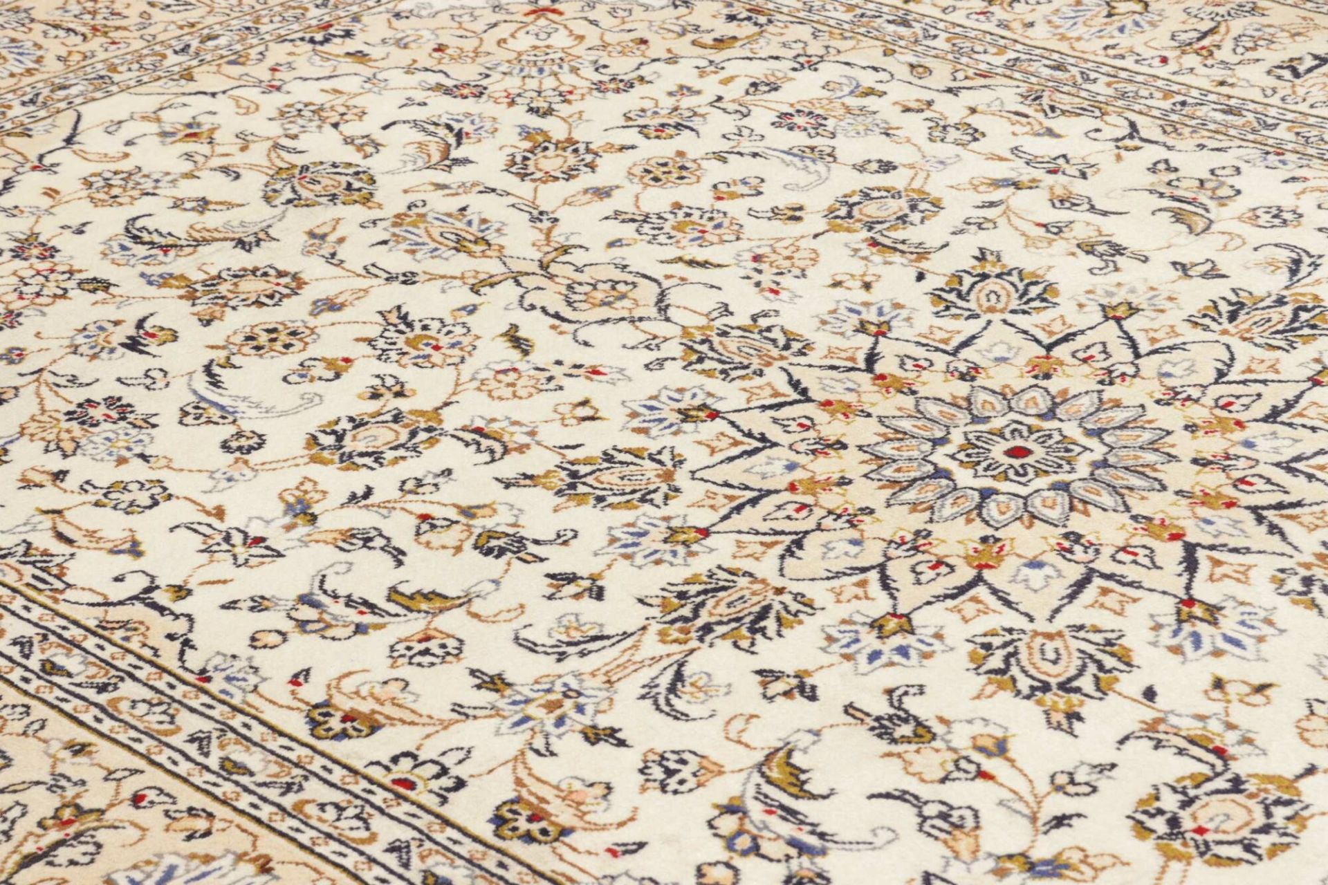 Kashan Perserteppich aus Iran, 196 × 304 cm