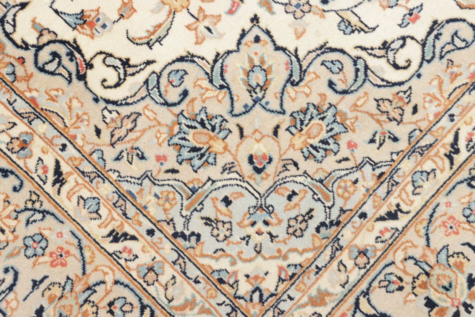 Kashan Perserteppich aus Iran, 203 × 294 cm