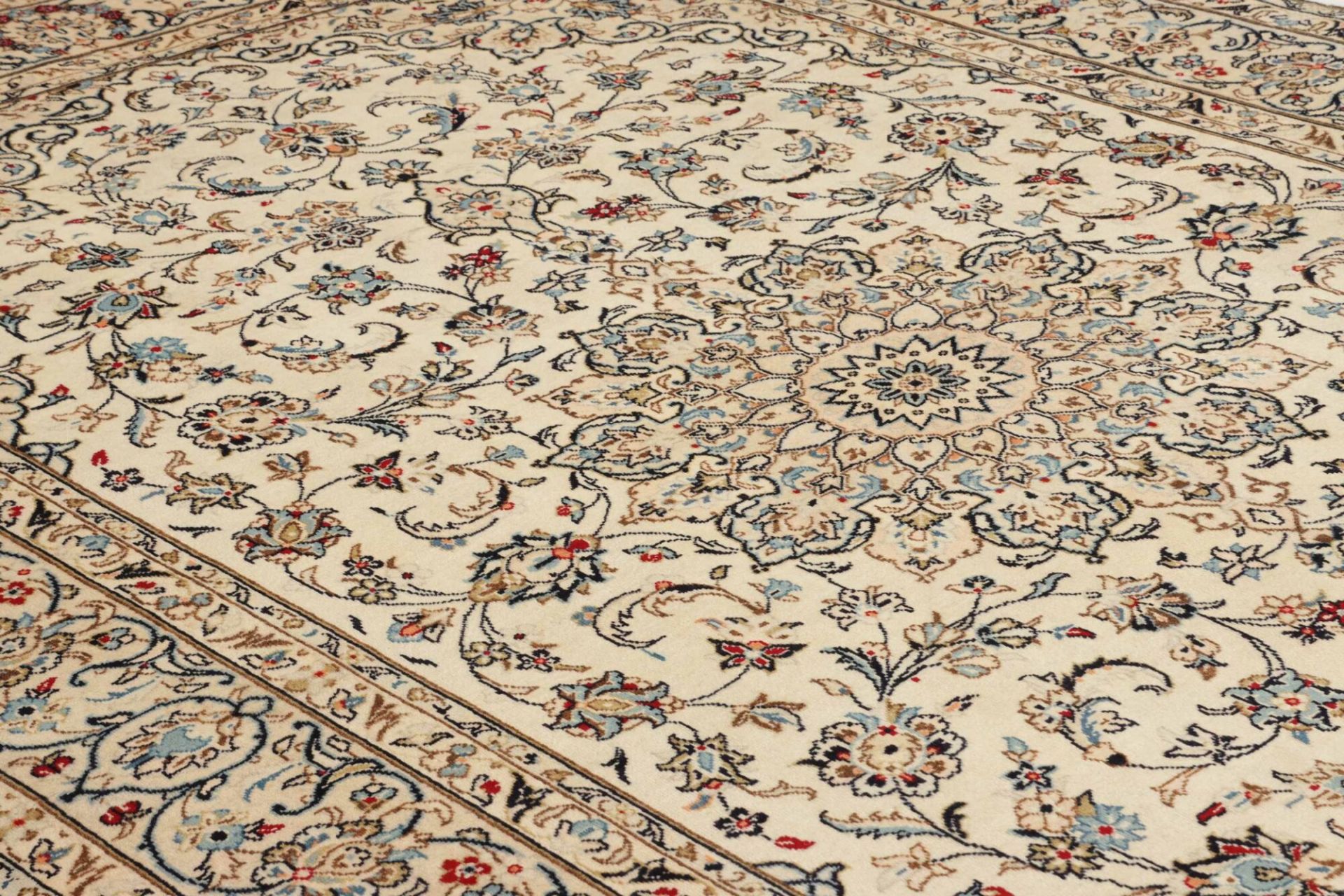 Kashan Perserteppich 198 × 307 cm aus Wolle, handgeknüpft