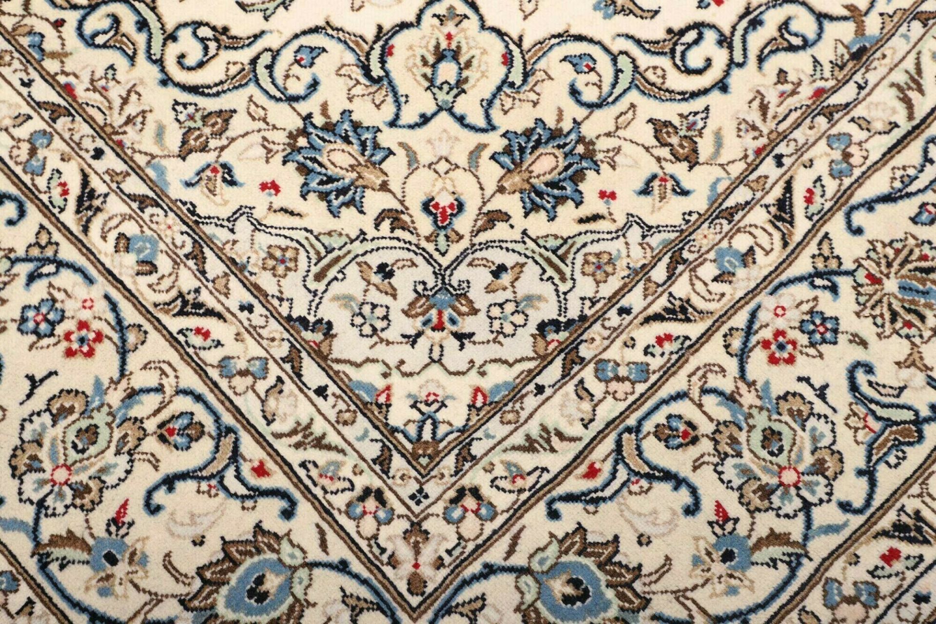 Kashan Perserteppich aus Iran, 201 × 292 cm