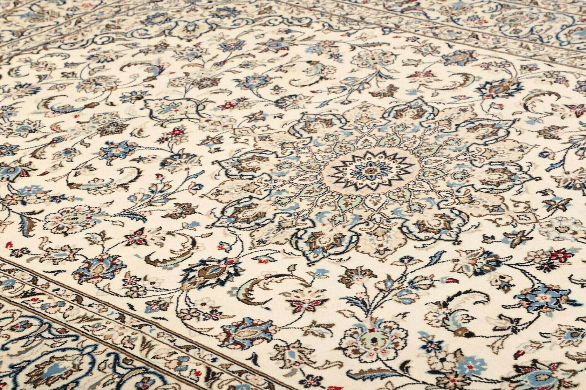Kashan Perserteppich aus Iran, 201 × 292 cm