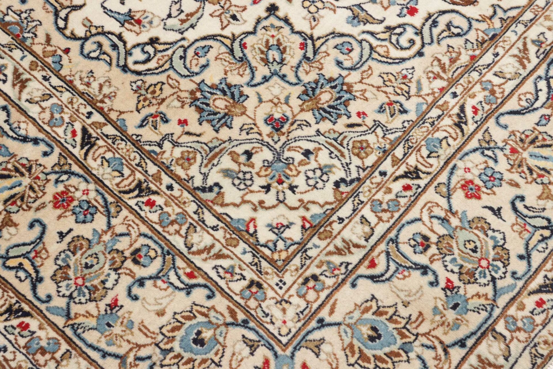 Kashan Perserteppich 194 × 299 cm aus Wolle, handgeknüpft