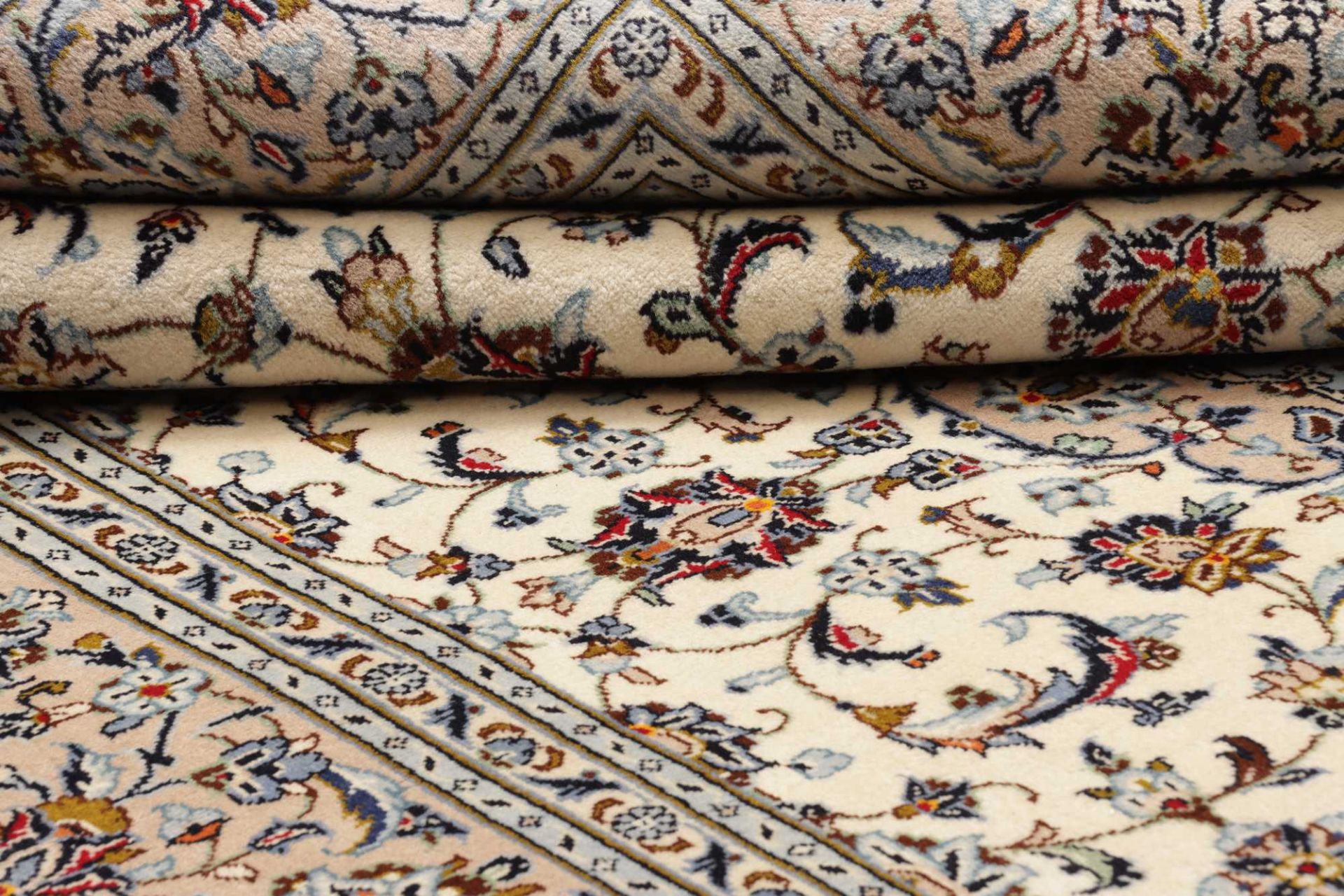 Handgeknüpfter Kashan Perserteppich 198 × 309 cm