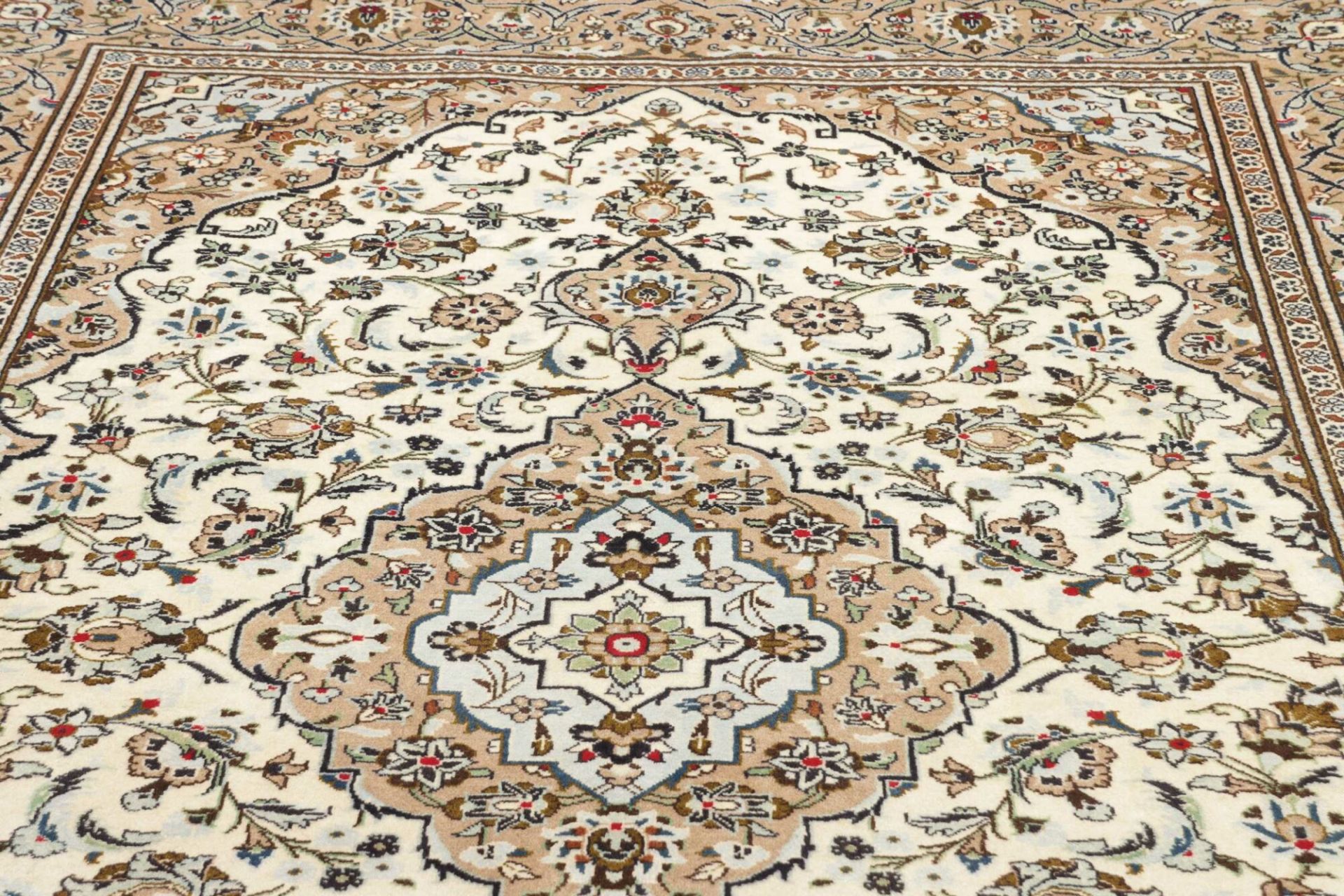 Handgeknüpfter Kashan Perserteppich 201 × 289 cm