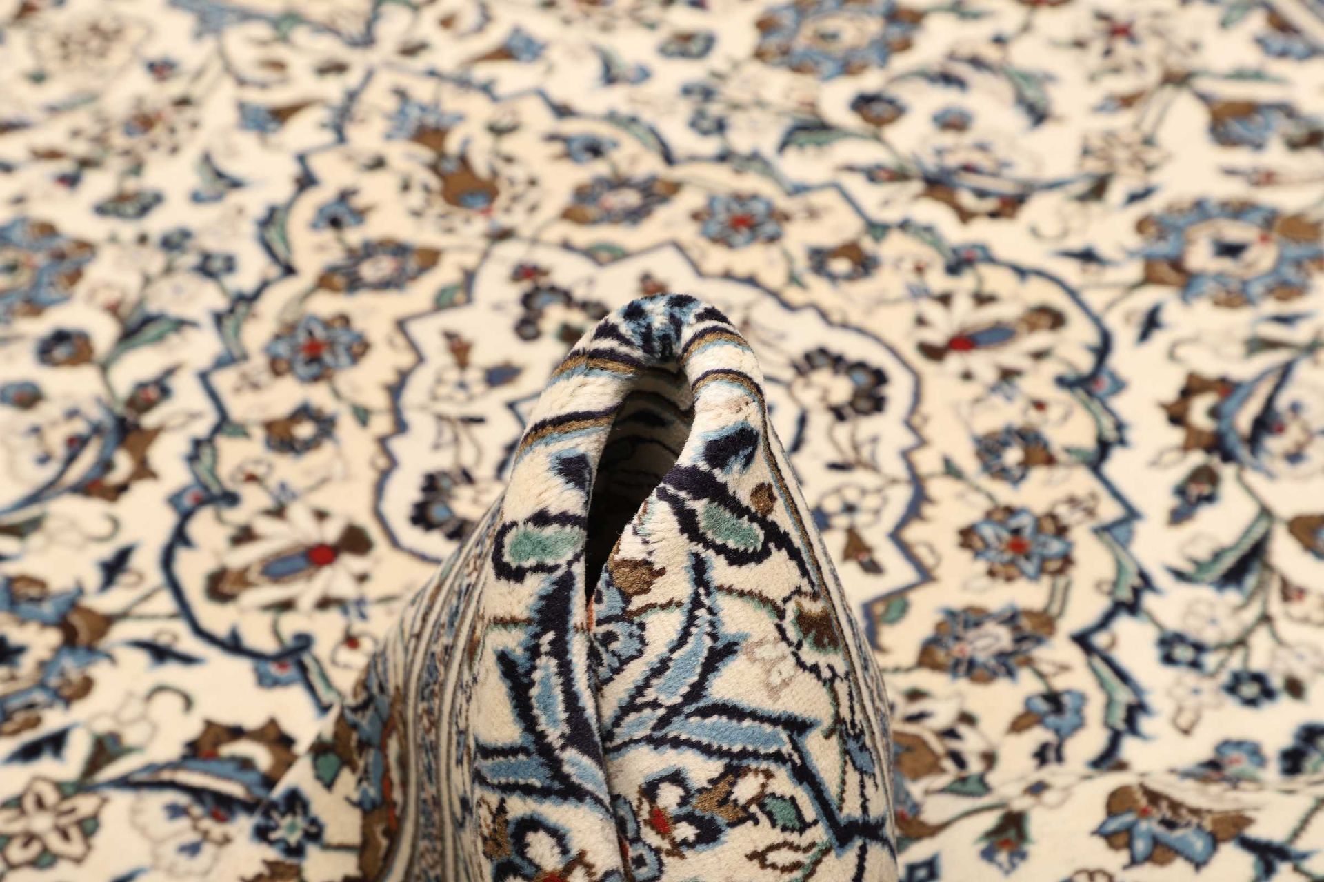 Kashan Perserteppich aus Iran, 197 × 309 cm