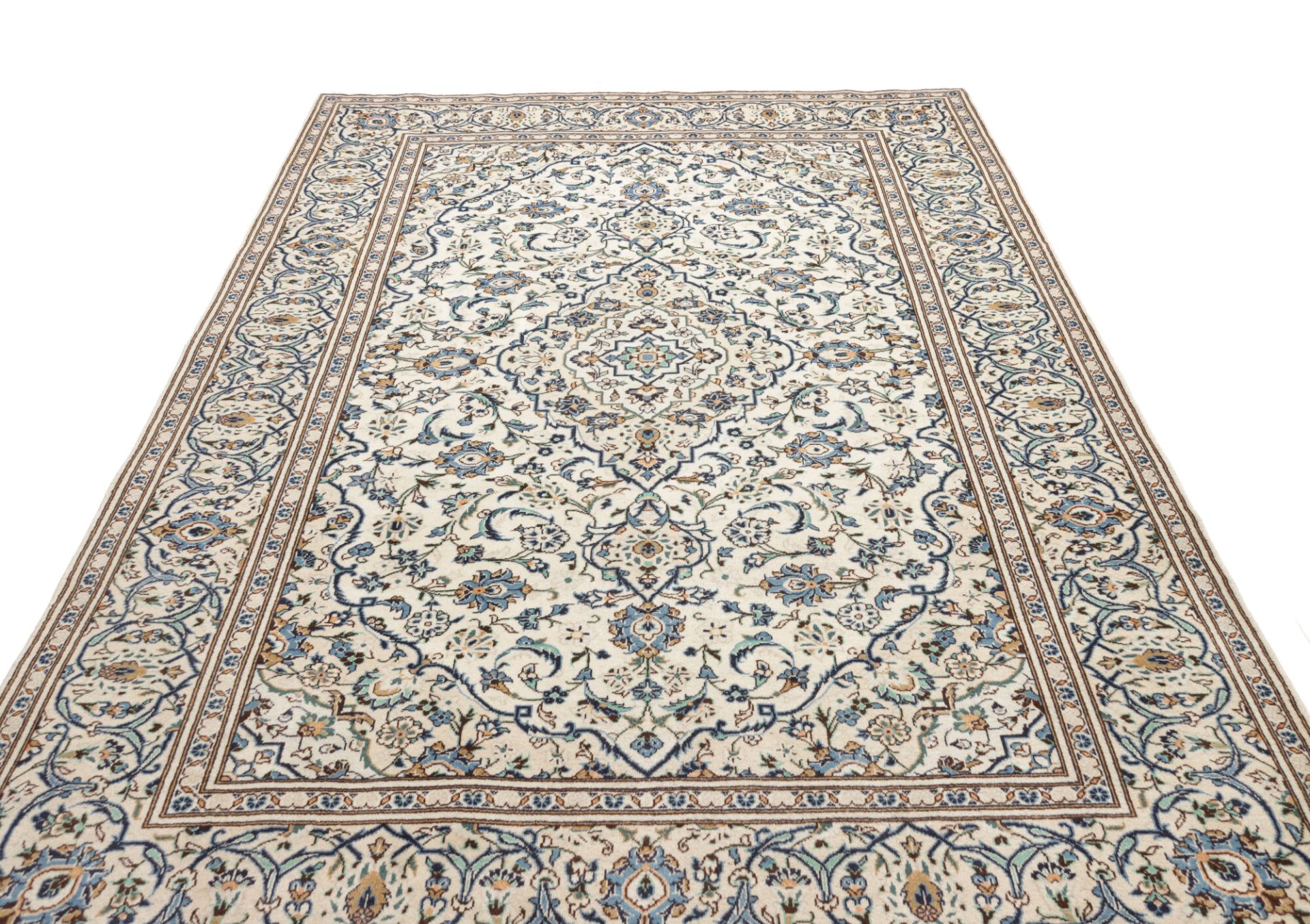 Kashan Perserteppich aus Iran, 197 × 299 cm