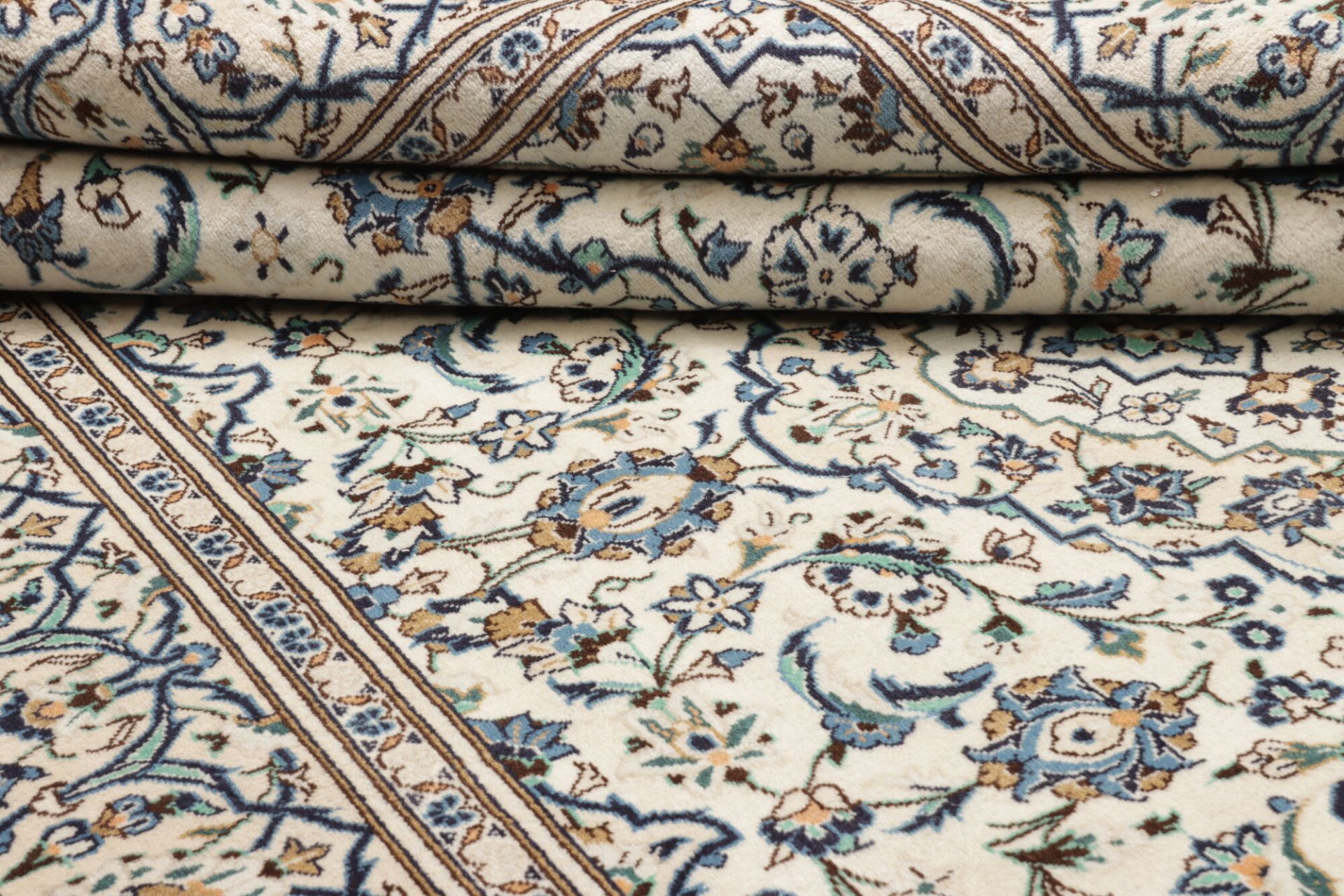 Kashan Perserteppich aus Iran, 197 × 299 cm