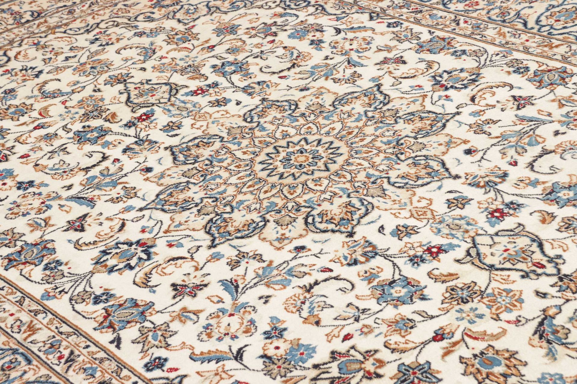 Kashan Perserteppich aus Iran, 198 × 294 cm