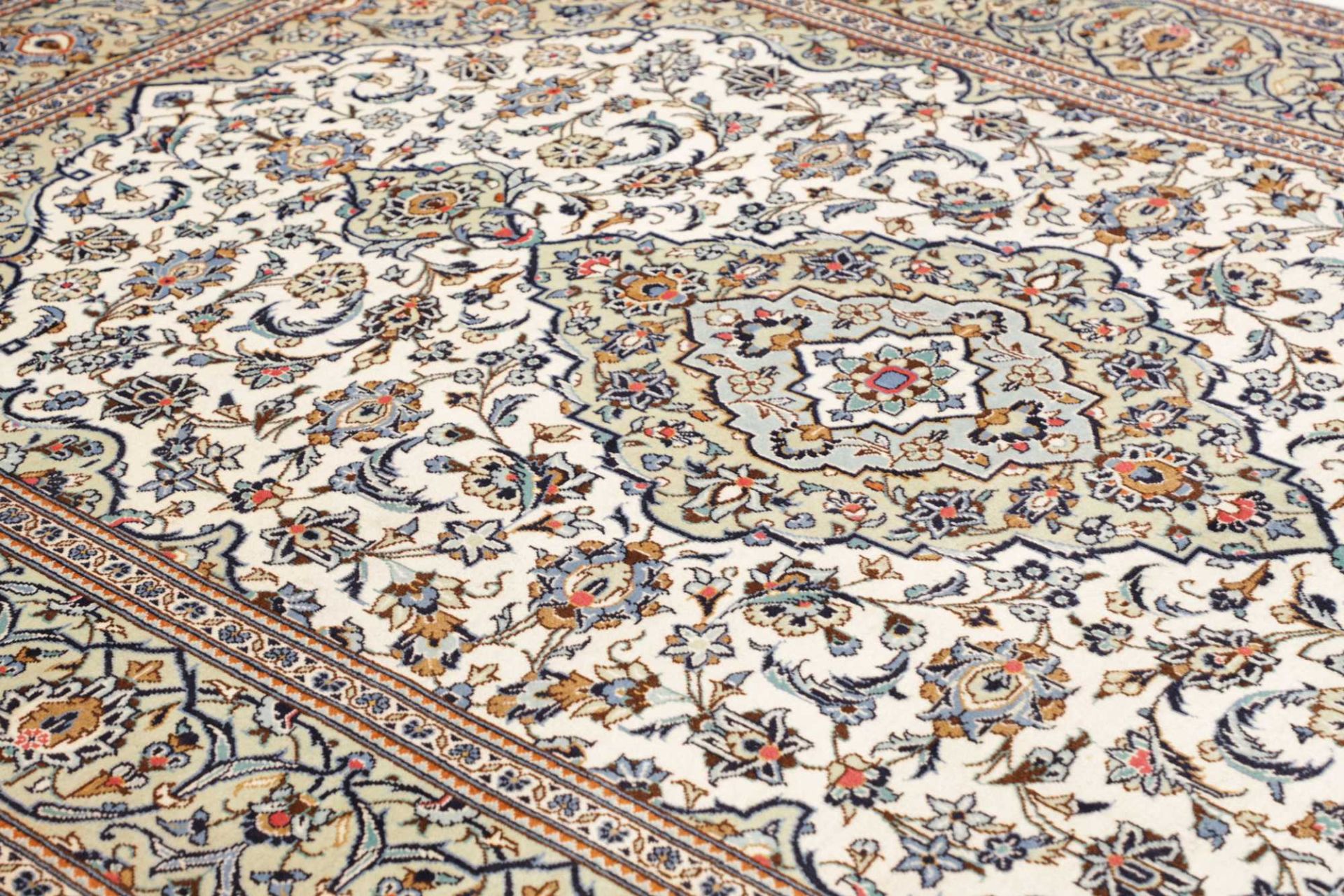 Kashan Perserteppich aus Iran, 193 × 284 cm