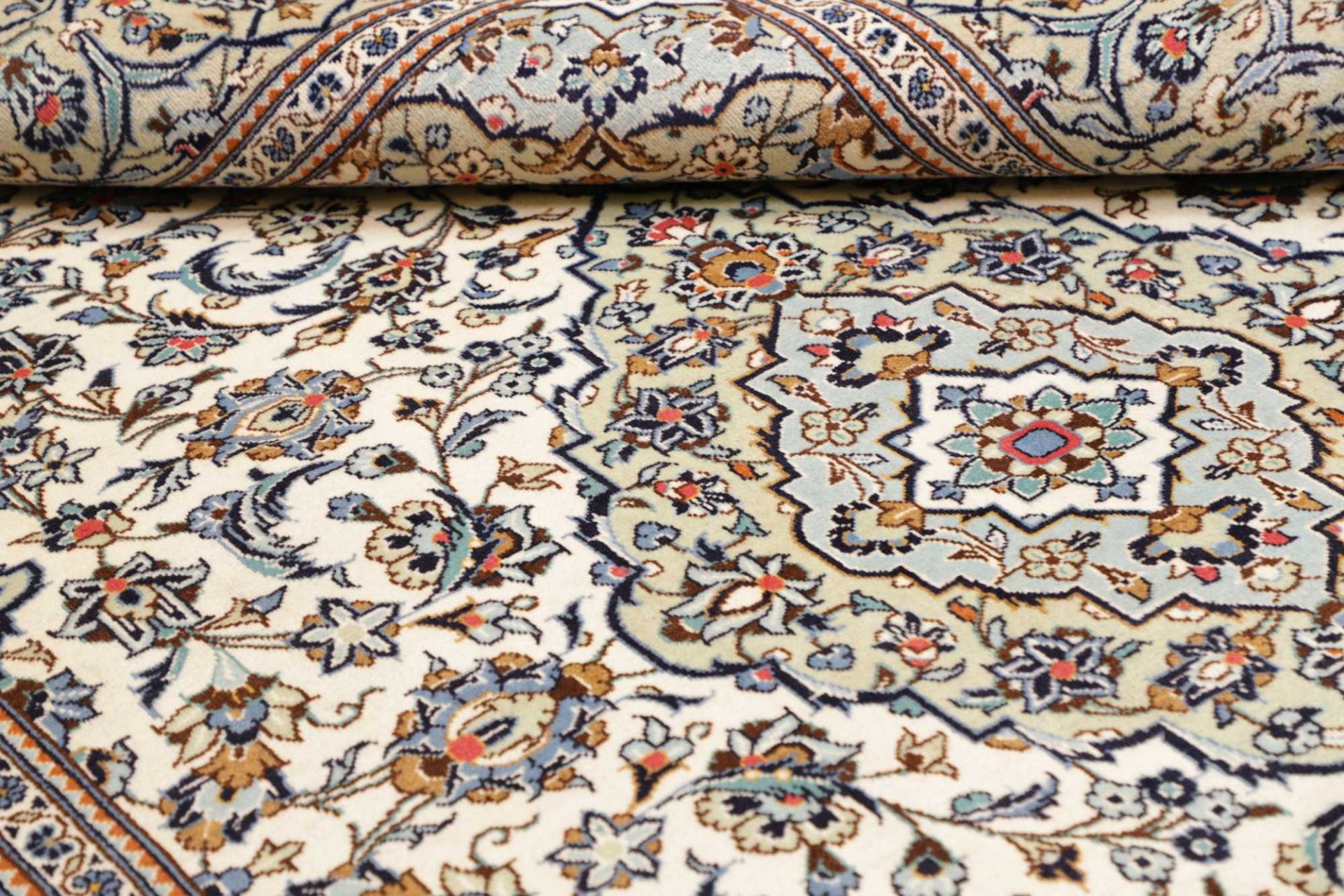 Kashan Perserteppich aus Iran, 193 × 284 cm