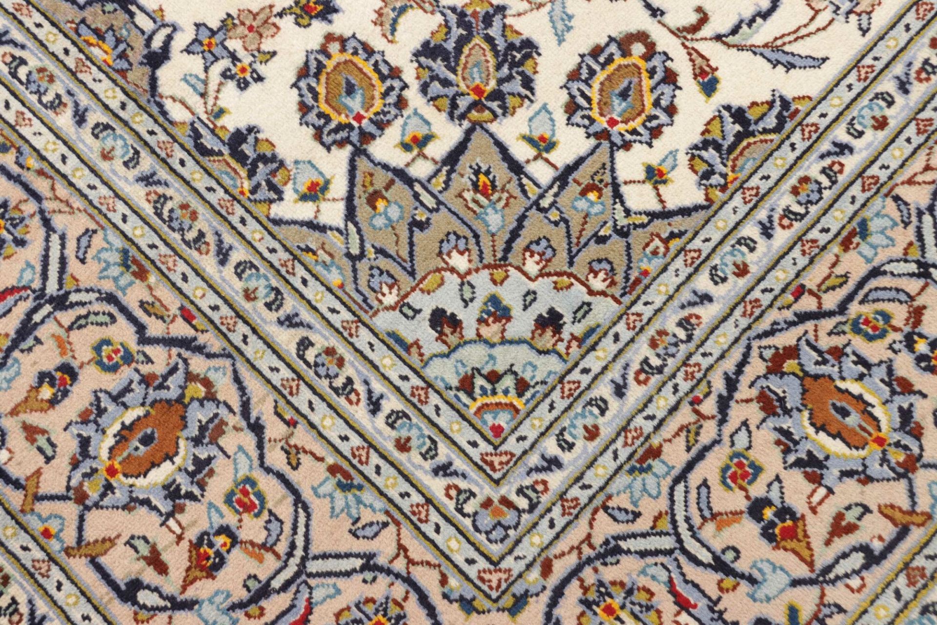 Handgeknüpfter Kashan Perserteppich 198 × 304 cm