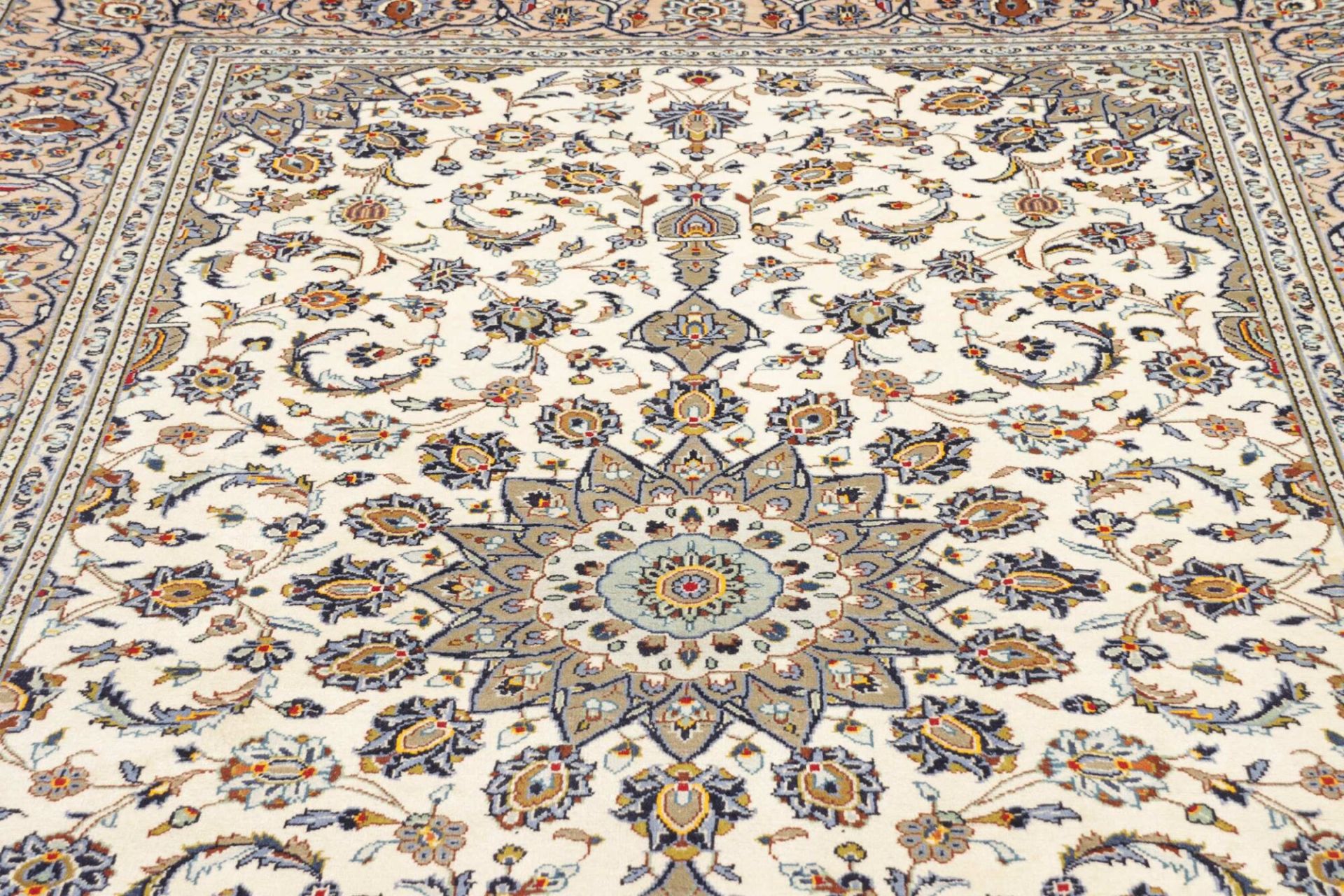 Handgeknüpfter Kashan Perserteppich 198 × 304 cm