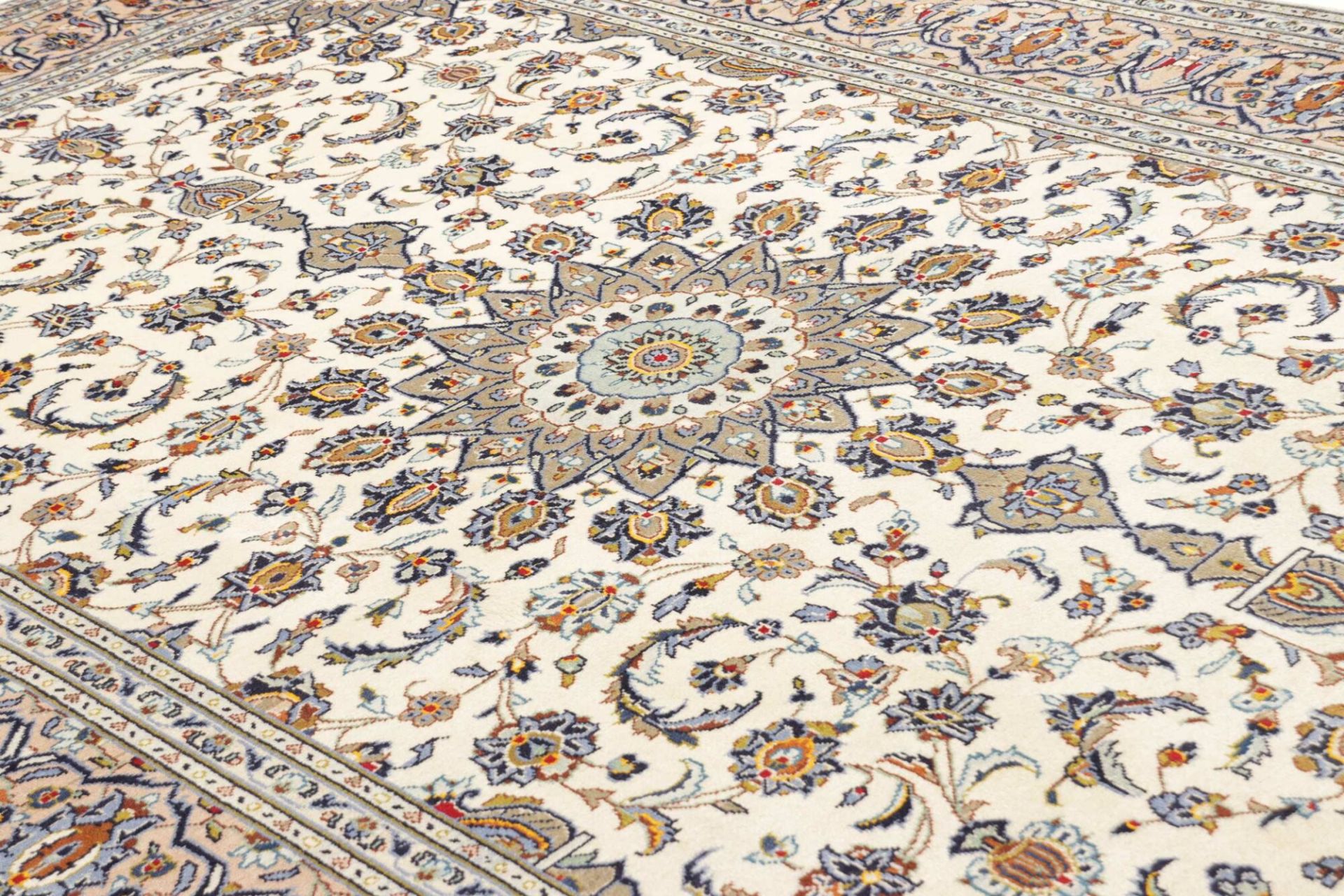 Handgeknüpfter Kashan Perserteppich 198 × 304 cm