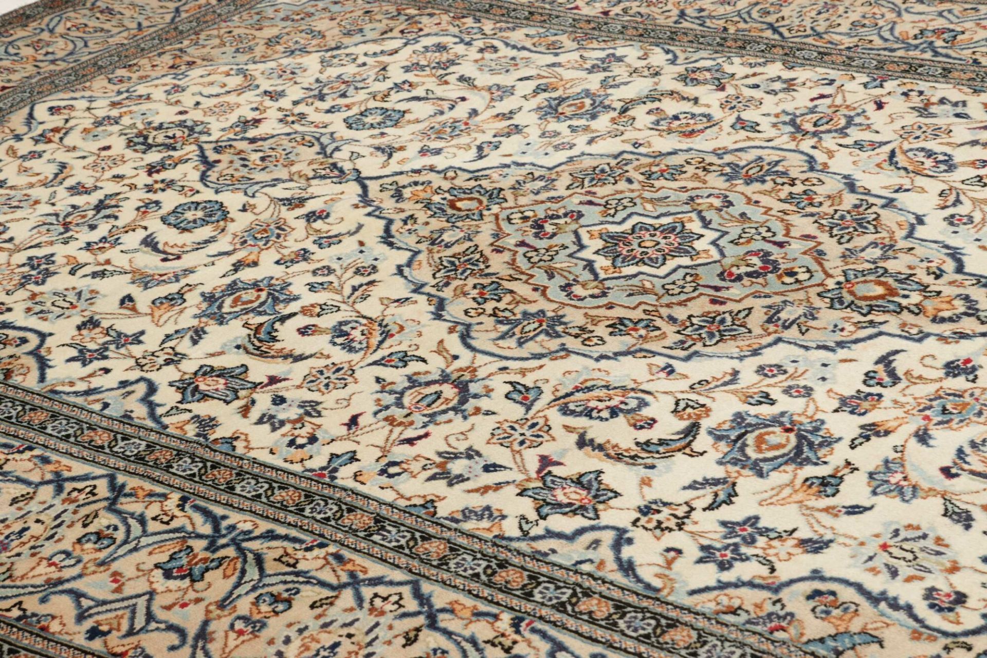 Kashan Perserteppich 201 × 296 cm aus Wolle, handgeknüpft